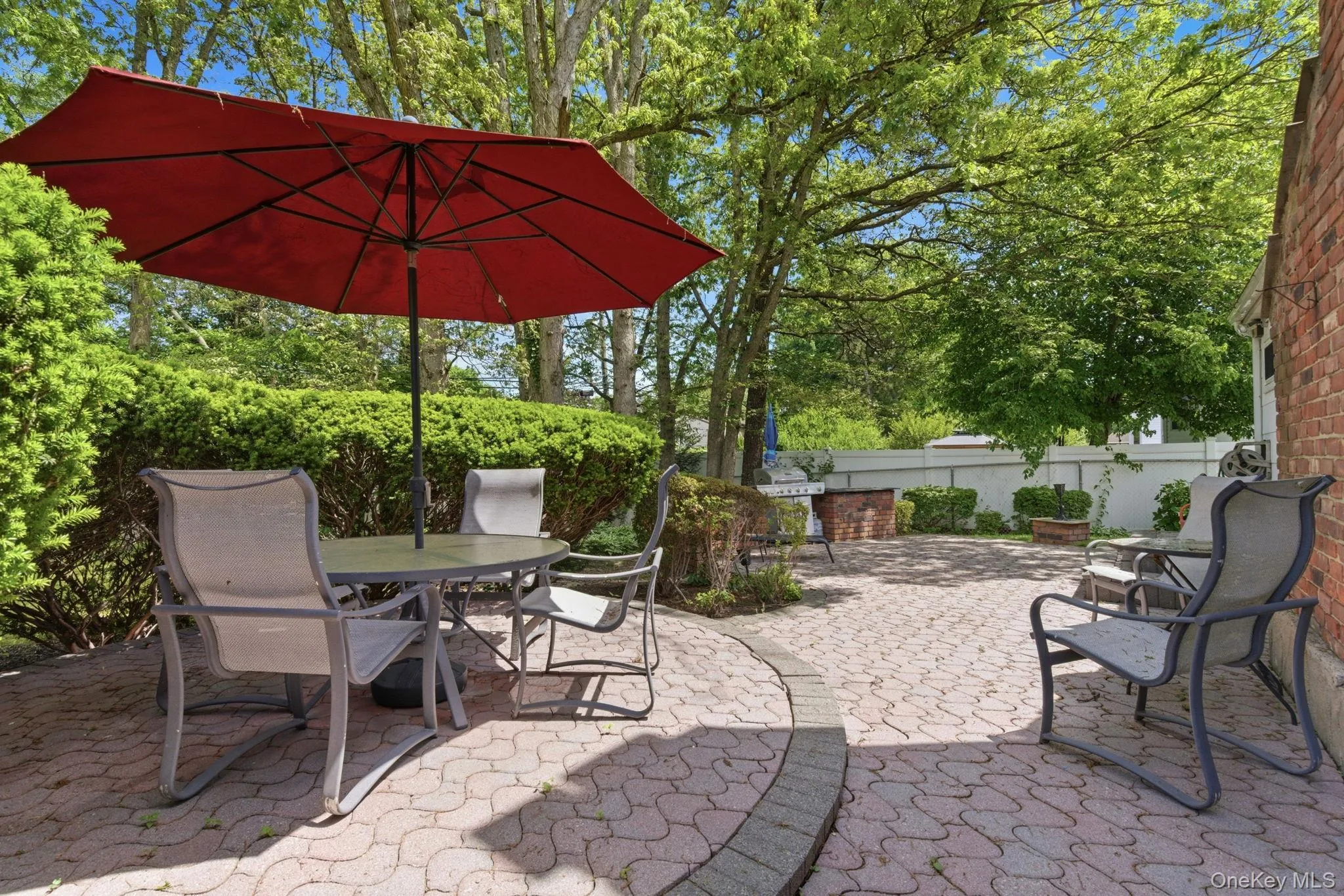 33 Roy Drive, Smithtown, NY, 4 Bedrooms Bedrooms, 8 Rooms Rooms,2 BathroomsBathrooms,Residential,For Rent,Roy,0,1002477 33 Roy Drive, Smithtown, NY, 4 Bedrooms Bedrooms, 8 Rooms Rooms,2 BathroomsBathrooms,Residential,For Rent,Roy,0,1002477