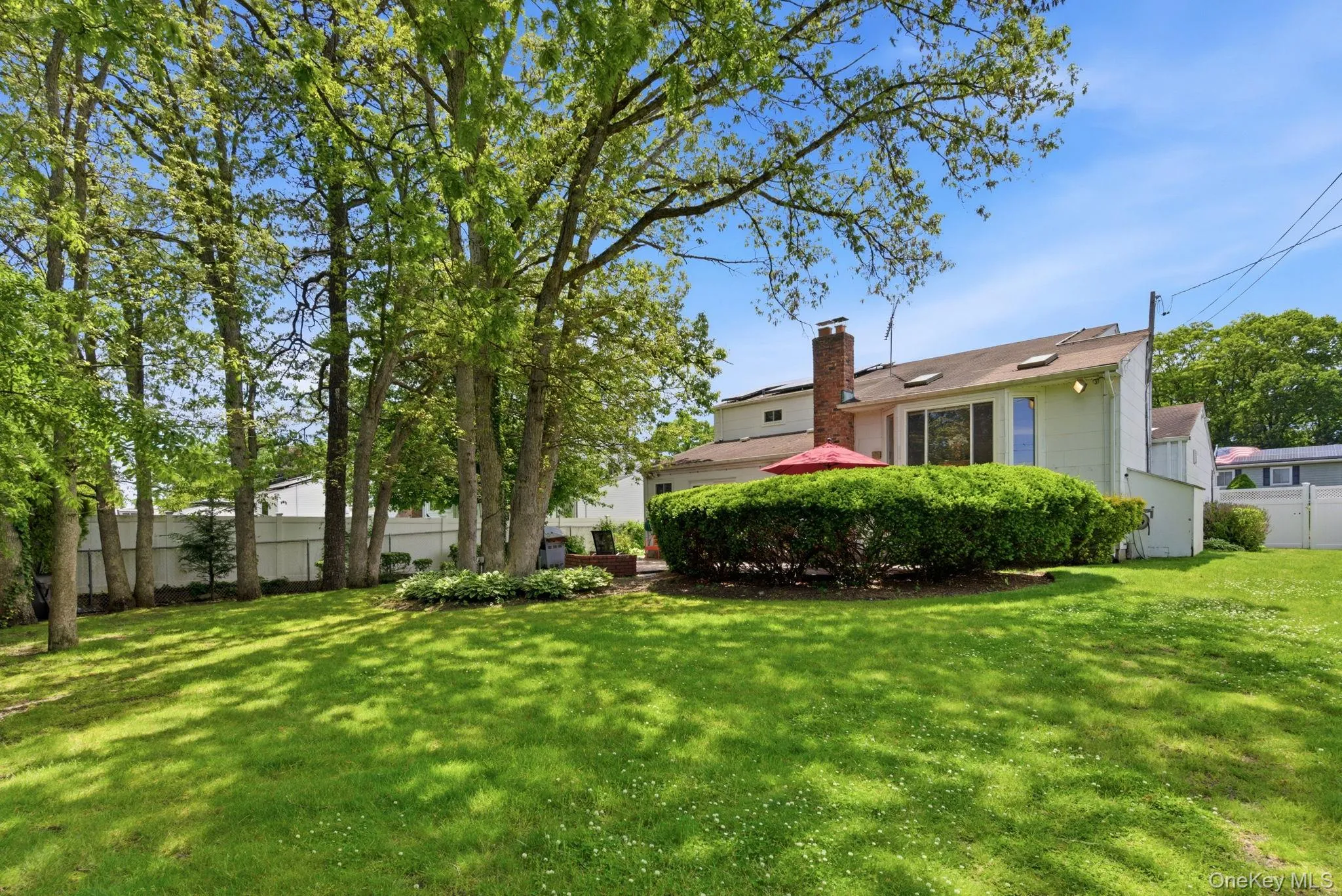 Private Backyard - Fully Fenced & Private Private Backyard - Fully Fenced & Private