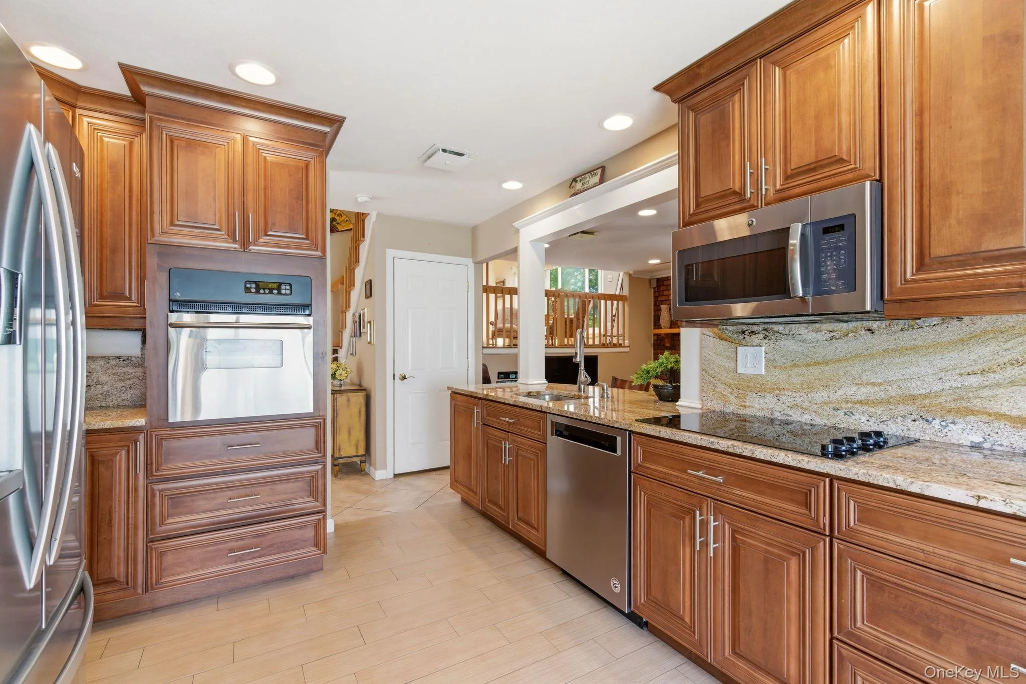 33 Roy Drive, Smithtown, NY, 4 Bedrooms Bedrooms, 8 Rooms Rooms,2 BathroomsBathrooms,Residential,For Rent,Roy,0,1002477 33 Roy Drive, Smithtown, NY, 4 Bedrooms Bedrooms, 8 Rooms Rooms,2 BathroomsBathrooms,Residential,For Rent,Roy,0,1002477