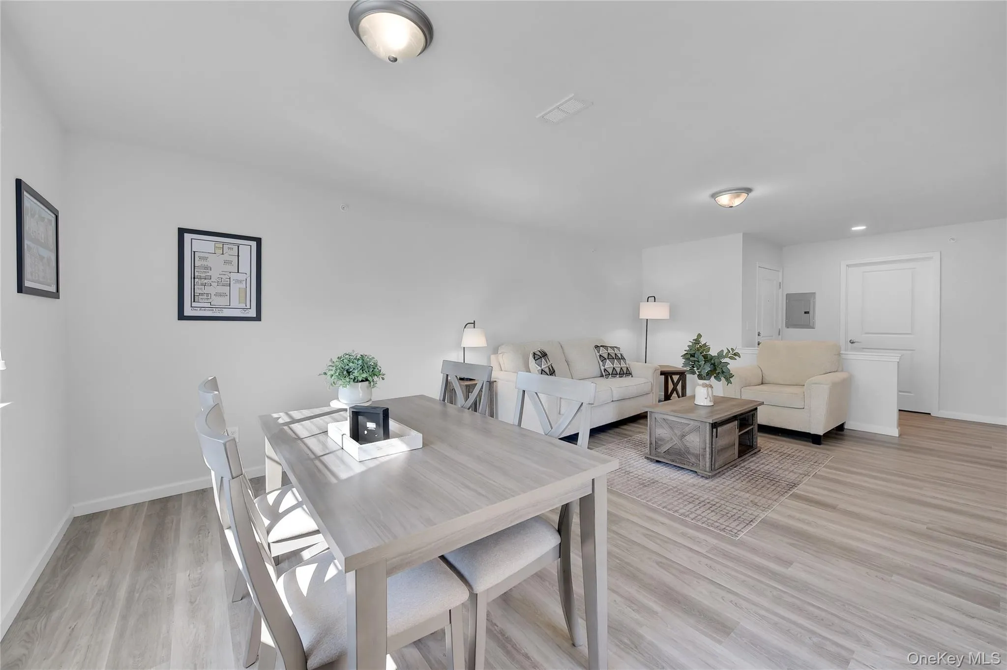 206 Golf Links Road, Middletown, NY, 2 Bedrooms Bedrooms, 6 Rooms Rooms,2 BathroomsBathrooms,Residential Lease,For Rent,Golf Links,0,1002482 206 Golf Links Road, Middletown, NY, 2 Bedrooms Bedrooms, 6 Rooms Rooms,2 BathroomsBathrooms,Residential Lease,For Rent,Golf Links,0,1002482