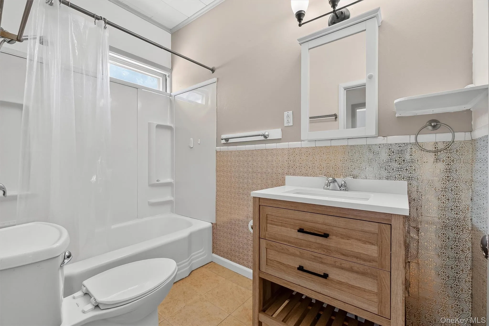 4 Montgomery Road, Highlands, NY, 2 Bedrooms Bedrooms, 4 Rooms Rooms,1 BathroomBathrooms,Residential Lease,For Rent,Montgomery,0,1002484 4 Montgomery Road, Highlands, NY, 2 Bedrooms Bedrooms, 4 Rooms Rooms,1 BathroomBathrooms,Residential Lease,For Rent,Montgomery,0,1002484