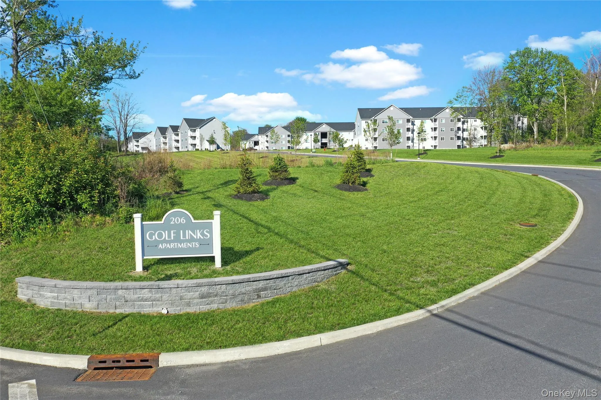 206 Golf Links Road, Middletown, NY, 2 Bedrooms Bedrooms, 6 Rooms Rooms,2 BathroomsBathrooms,Residential Lease,For Rent,Golf Links,0,1002486 206 Golf Links Road, Middletown, NY, 2 Bedrooms Bedrooms, 6 Rooms Rooms,2 BathroomsBathrooms,Residential Lease,For Rent,Golf Links,0,1002486
