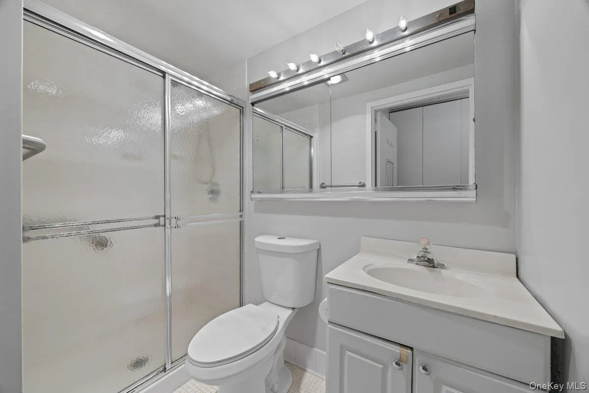 209-33 26th Avenue, New York, NY, 2 Bedrooms Bedrooms, 6 Rooms Rooms,2 BathroomsBathrooms,Residential,For Rent,26th,0,1002489 209-33 26th Avenue, New York, NY, 2 Bedrooms Bedrooms, 6 Rooms Rooms,2 BathroomsBathrooms,Residential,For Rent,26th,0,1002489