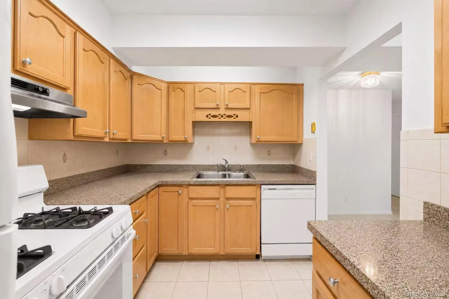 209-33 26th Avenue, New York, NY, 2 Bedrooms Bedrooms, 6 Rooms Rooms,2 BathroomsBathrooms,Residential,For Rent,26th,0,1002489 209-33 26th Avenue, New York, NY, 2 Bedrooms Bedrooms, 6 Rooms Rooms,2 BathroomsBathrooms,Residential,For Rent,26th,0,1002489