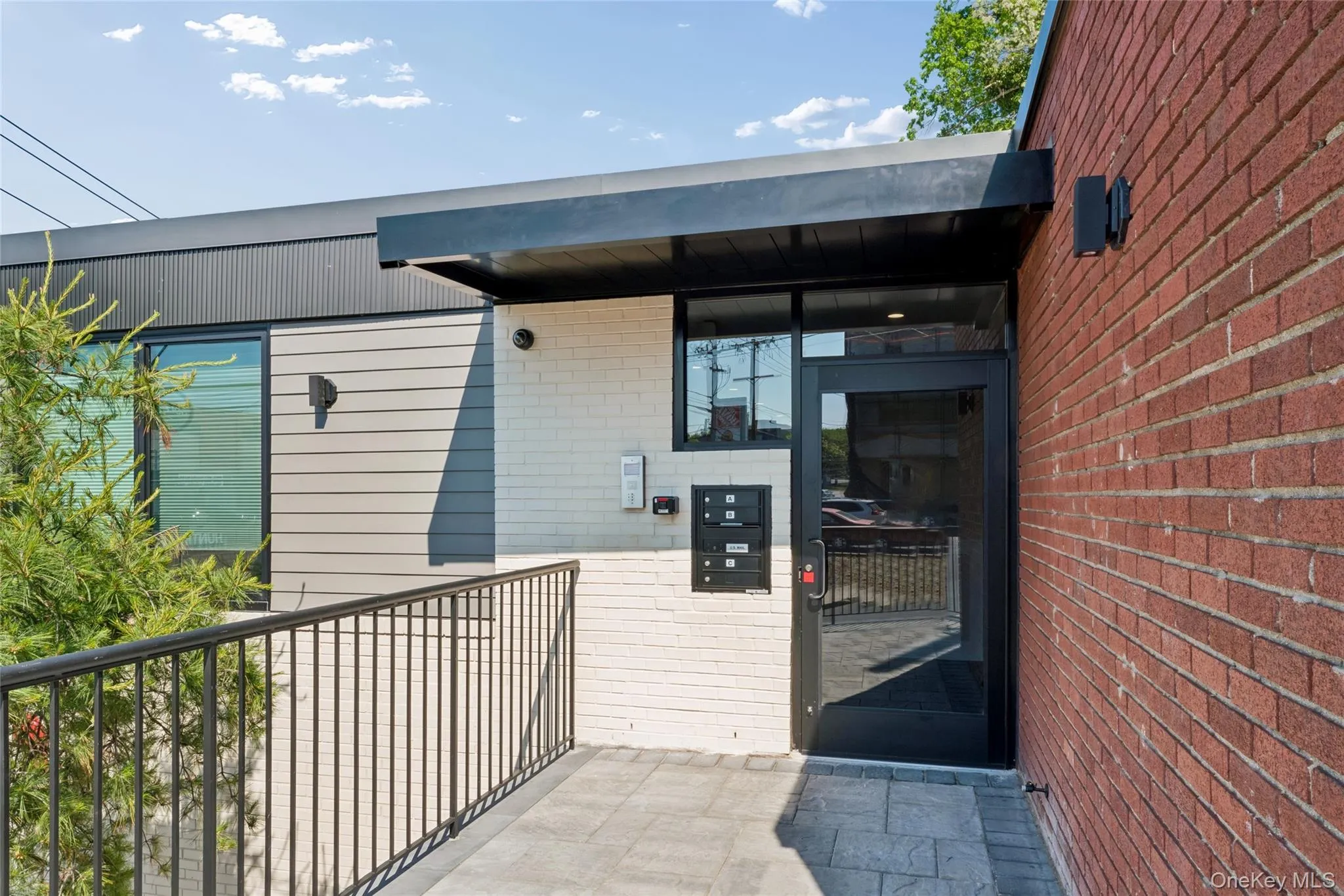 780 New York Avenue, Huntington, NY, 2 Bedrooms Bedrooms, 5 Rooms Rooms,1 BathroomBathrooms,Residential Lease,For Rent,New York,0,1002492 780 New York Avenue, Huntington, NY, 2 Bedrooms Bedrooms, 5 Rooms Rooms,1 BathroomBathrooms,Residential Lease,For Rent,New York,0,1002492