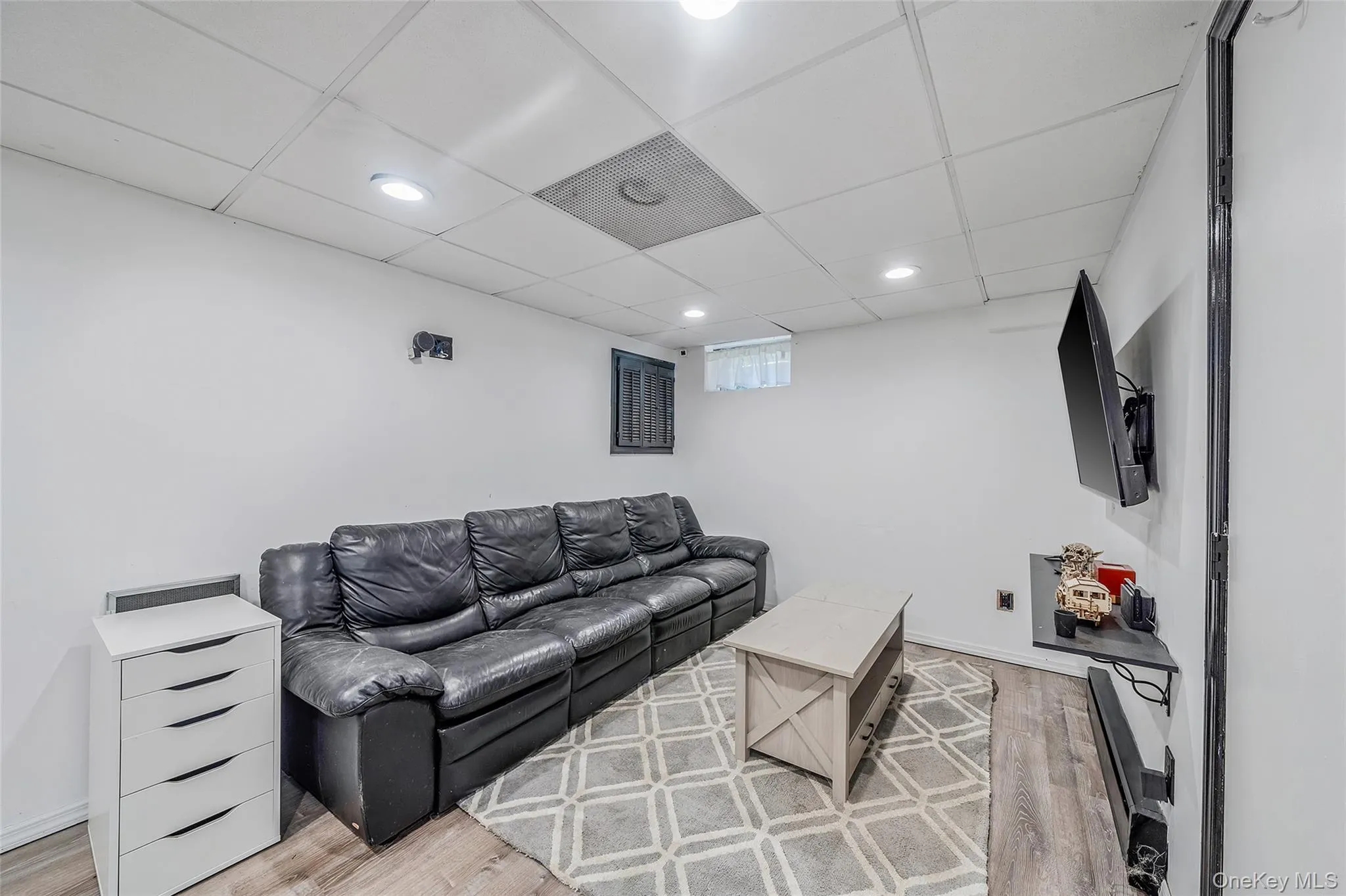 2 Clubhouse Circle, Islip, NY, 2 Bedrooms Bedrooms, 5 Rooms Rooms,1 BathroomBathrooms,Residential,For Rent,Clubhouse,0,1002494 2 Clubhouse Circle, Islip, NY, 2 Bedrooms Bedrooms, 5 Rooms Rooms,1 BathroomBathrooms,Residential,For Rent,Clubhouse,0,1002494