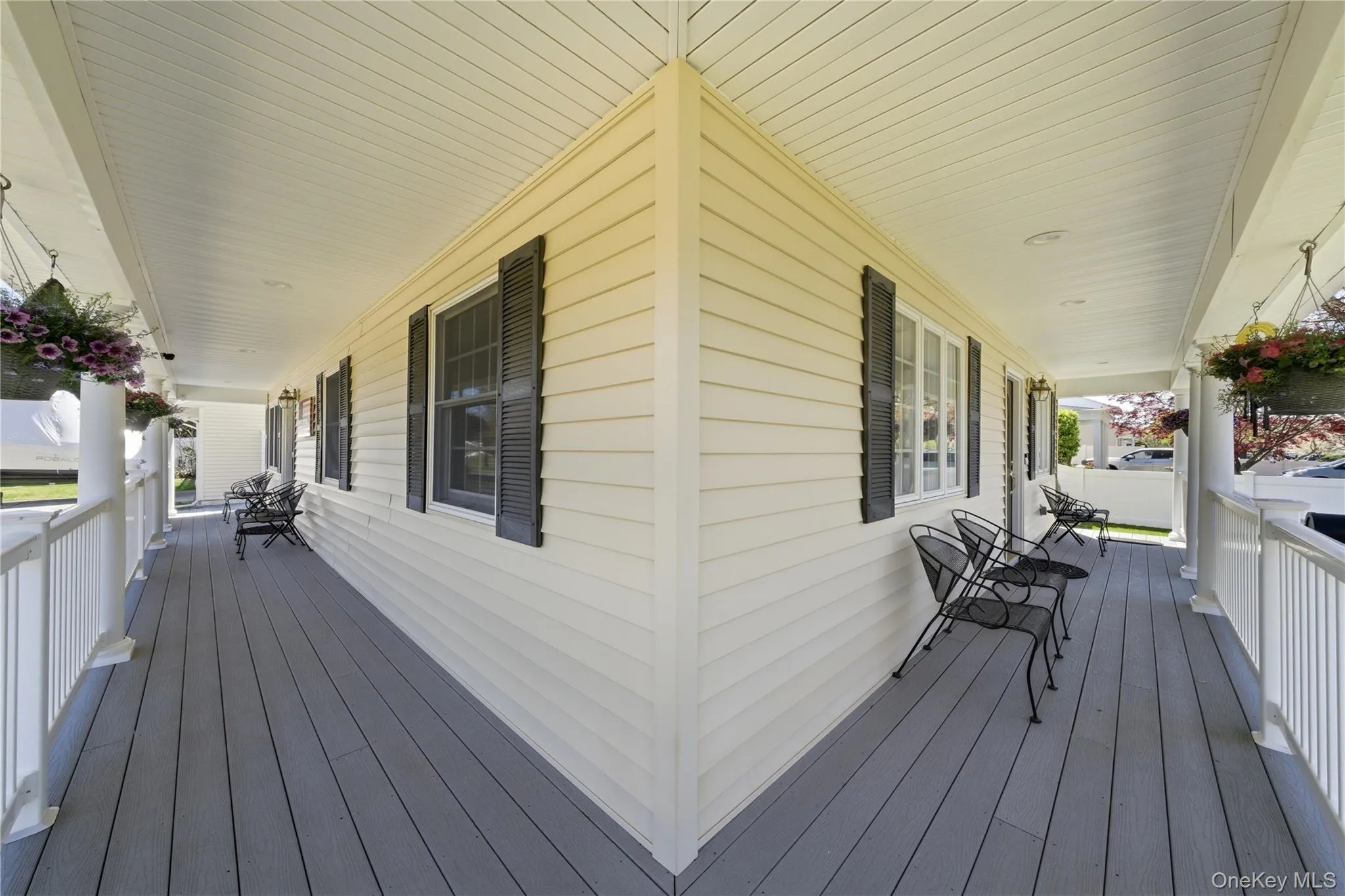 93 Meroke Lane, Islip, NY, 6 Bedrooms Bedrooms, 11 Rooms Rooms,3 BathroomsBathrooms,Residential,For Rent,Meroke,0,1002498 93 Meroke Lane, Islip, NY, 6 Bedrooms Bedrooms, 11 Rooms Rooms,3 BathroomsBathrooms,Residential,For Rent,Meroke,0,1002498