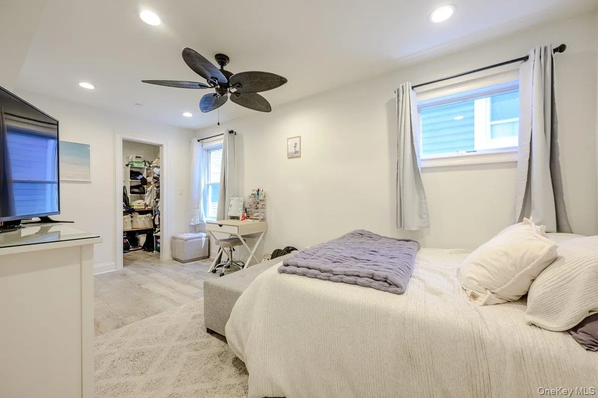 90 Wyoming Avenue, Long Beach, NY, 2 Bedrooms Bedrooms, 4 Rooms Rooms,1 BathroomBathrooms,Residential Lease,For Rent,Wyoming,0,1002500 90 Wyoming Avenue, Long Beach, NY, 2 Bedrooms Bedrooms, 4 Rooms Rooms,1 BathroomBathrooms,Residential Lease,For Rent,Wyoming,0,1002500
