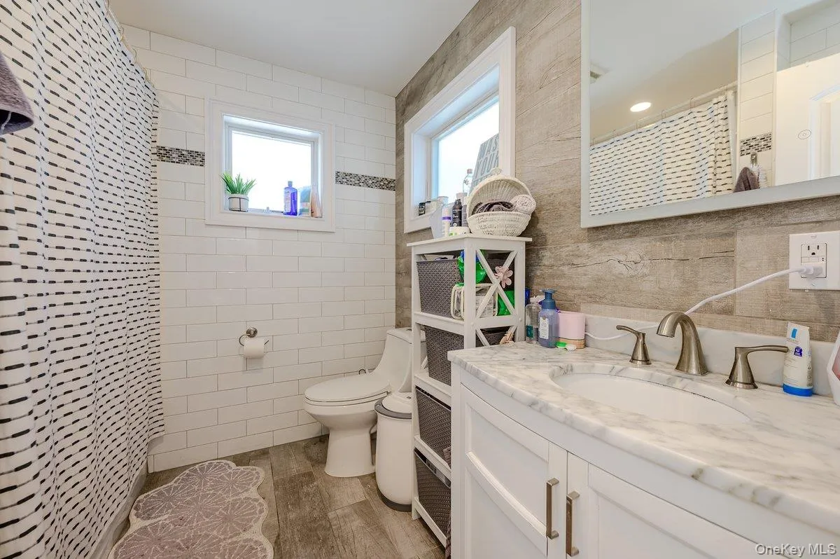 90 Wyoming Avenue, Long Beach, NY, 2 Bedrooms Bedrooms, 4 Rooms Rooms,1 BathroomBathrooms,Residential Lease,For Rent,Wyoming,0,1002500 90 Wyoming Avenue, Long Beach, NY, 2 Bedrooms Bedrooms, 4 Rooms Rooms,1 BathroomBathrooms,Residential Lease,For Rent,Wyoming,0,1002500