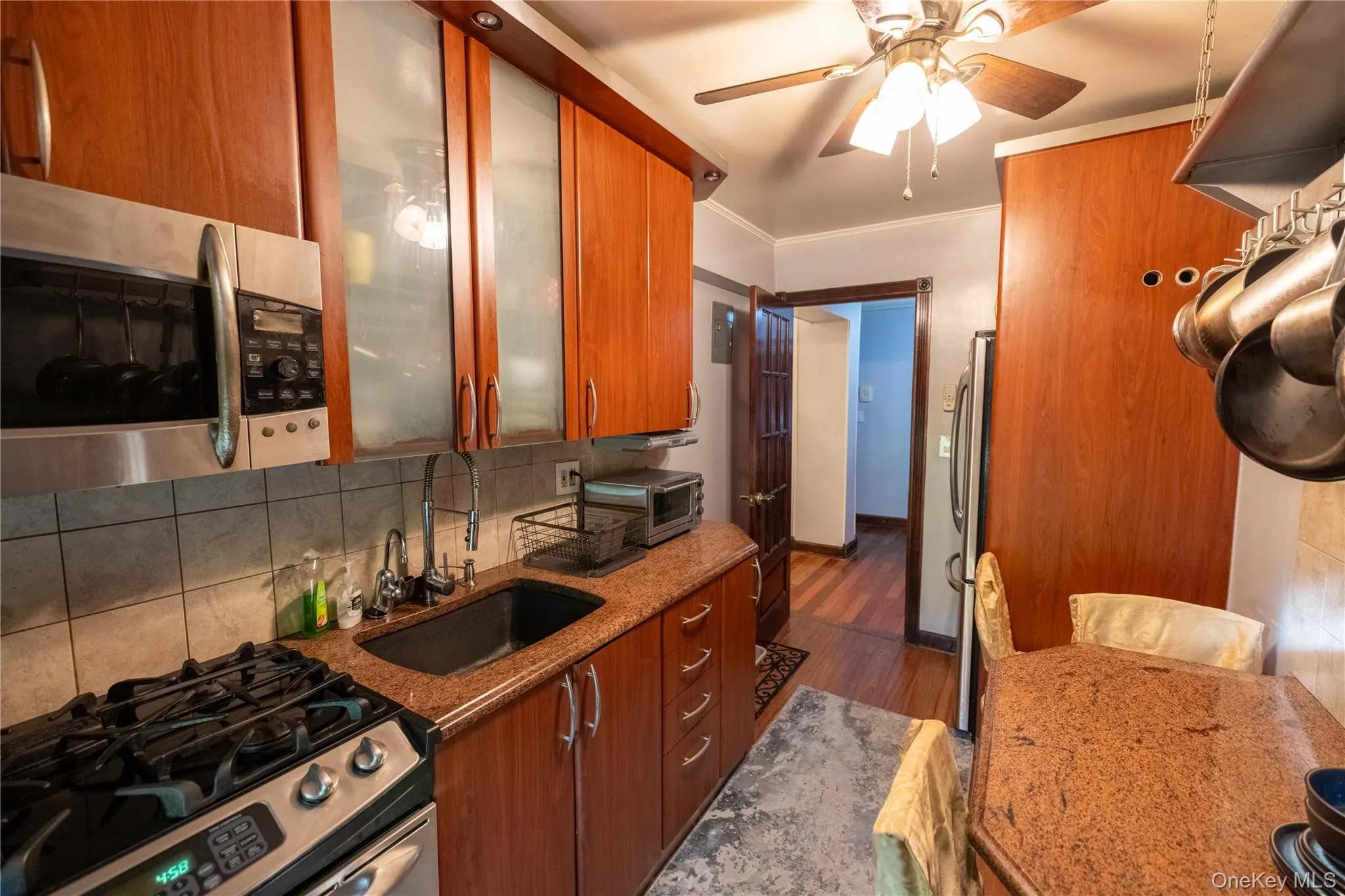 120-10 85th Avenue, New York, NY, 2 Bedrooms Bedrooms, 5 Rooms Rooms,1 BathroomBathrooms,Residential,For Rent,85th,0,1002502 120-10 85th Avenue, New York, NY, 2 Bedrooms Bedrooms, 5 Rooms Rooms,1 BathroomBathrooms,Residential,For Rent,85th,0,1002502