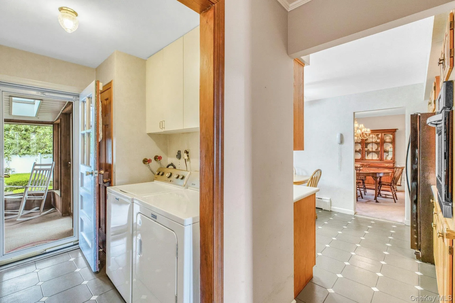 15 Palmer Drive, Islip, NY, 4 Bedrooms Bedrooms, 9 Rooms Rooms,2 BathroomsBathrooms,Residential,For Rent,Palmer,0,1002508 15 Palmer Drive, Islip, NY, 4 Bedrooms Bedrooms, 9 Rooms Rooms,2 BathroomsBathrooms,Residential,For Rent,Palmer,0,1002508