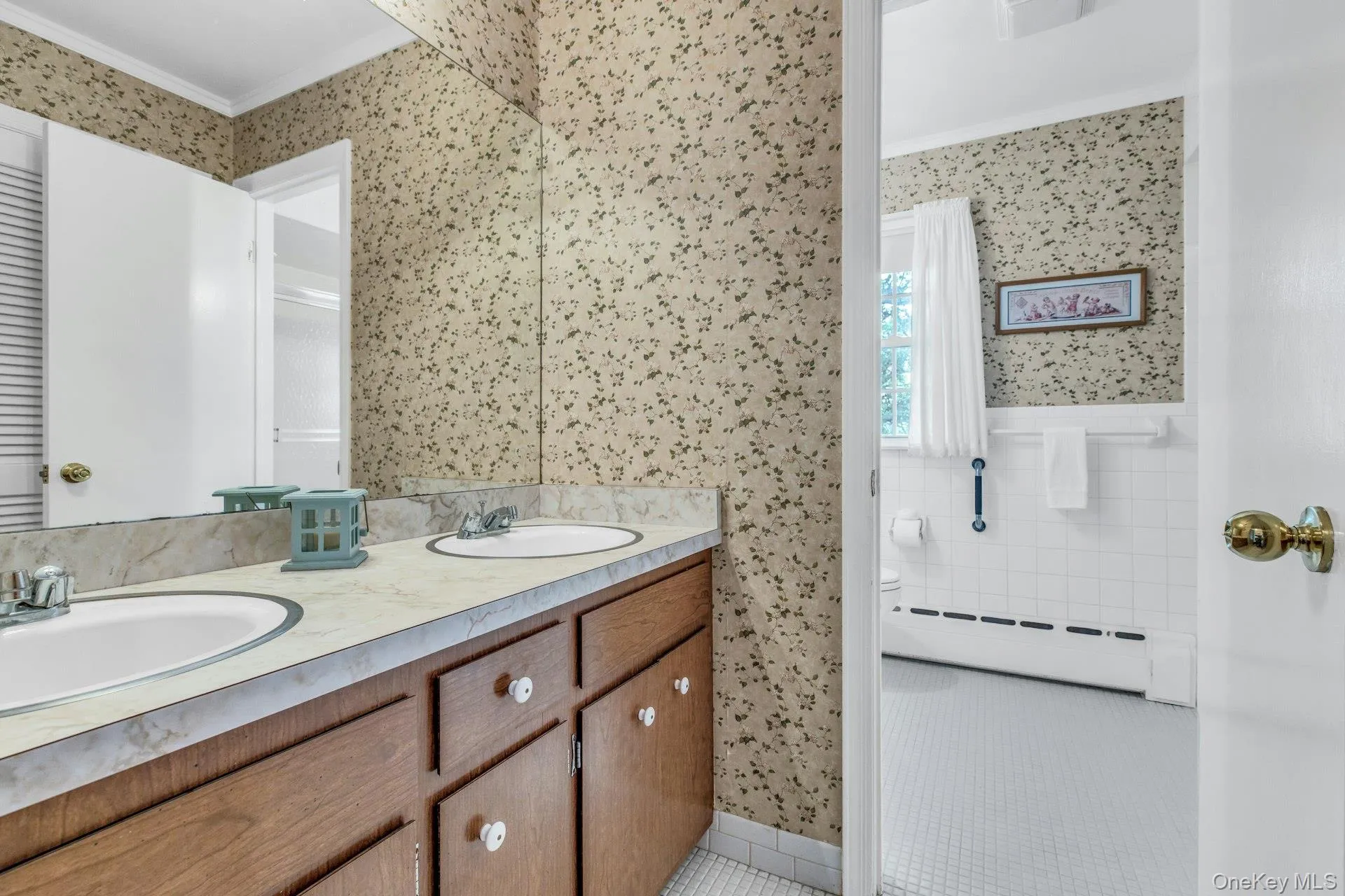 15 Palmer Drive, Islip, NY, 4 Bedrooms Bedrooms, 9 Rooms Rooms,2 BathroomsBathrooms,Residential,For Rent,Palmer,0,1002508 15 Palmer Drive, Islip, NY, 4 Bedrooms Bedrooms, 9 Rooms Rooms,2 BathroomsBathrooms,Residential,For Rent,Palmer,0,1002508