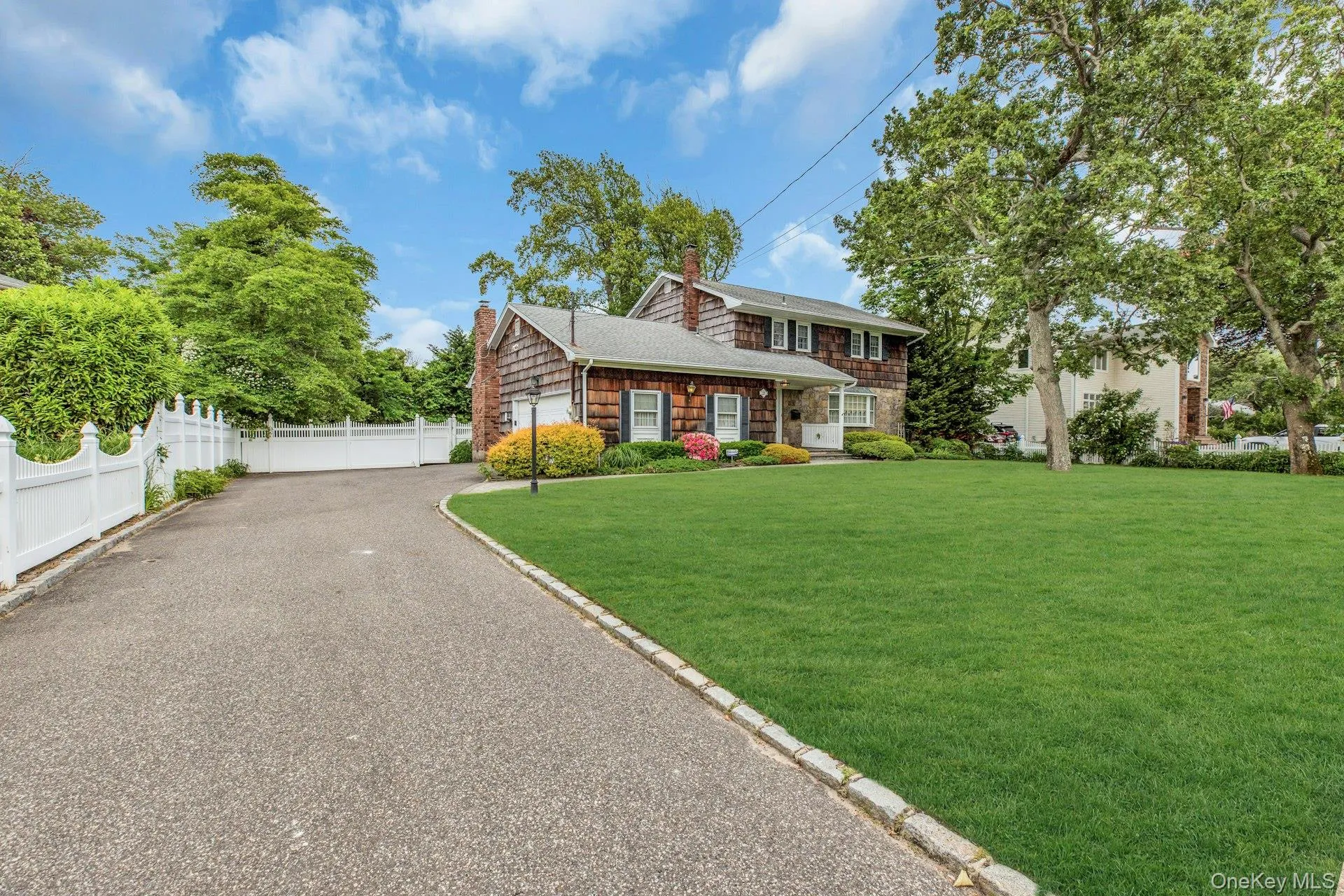 15 Palmer Drive, Islip, NY, 4 Bedrooms Bedrooms, 9 Rooms Rooms,2 BathroomsBathrooms,Residential,For Rent,Palmer,0,1002508 15 Palmer Drive, Islip, NY, 4 Bedrooms Bedrooms, 9 Rooms Rooms,2 BathroomsBathrooms,Residential,For Rent,Palmer,0,1002508