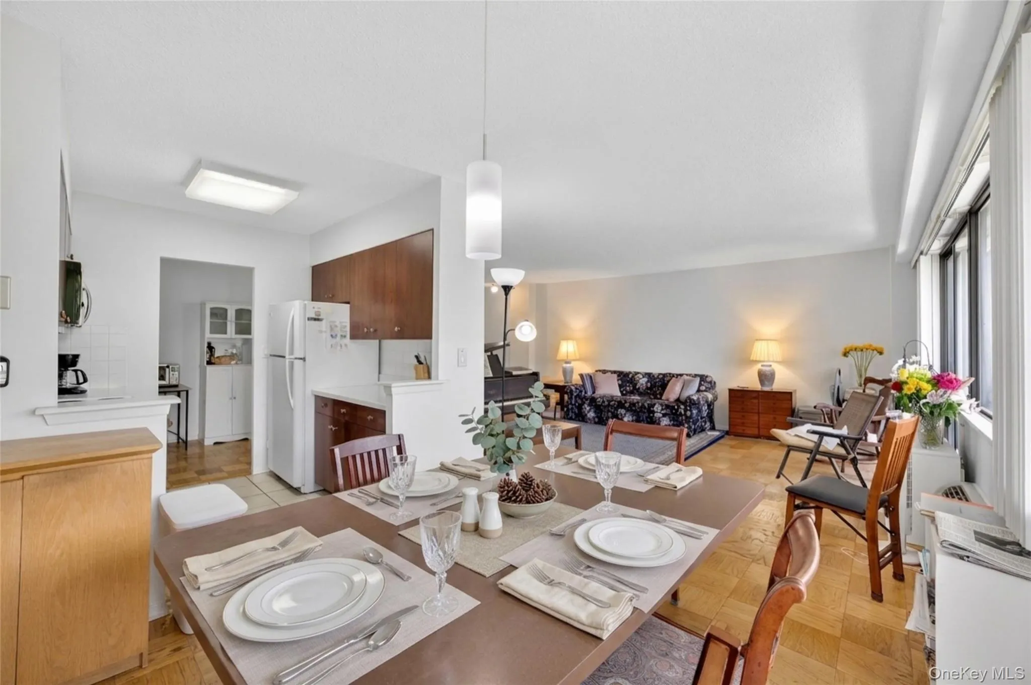 15 Stewart Place, White Plains, NY, 2 Bedrooms Bedrooms, 6 Rooms Rooms,2 BathroomsBathrooms,Residential,For Rent,Stewart,0,1002509 15 Stewart Place, White Plains, NY, 2 Bedrooms Bedrooms, 6 Rooms Rooms,2 BathroomsBathrooms,Residential,For Rent,Stewart,0,1002509