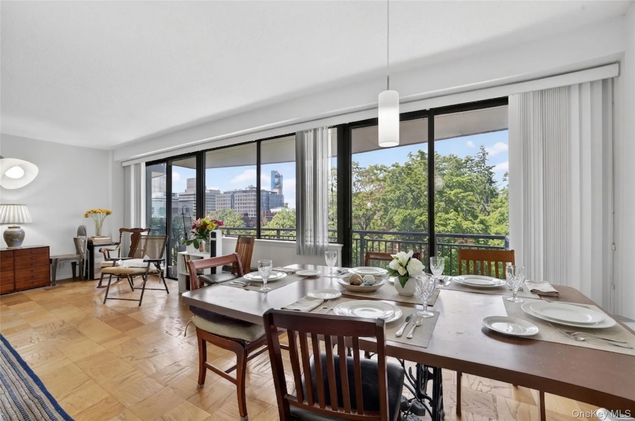 15 Stewart Place, White Plains, NY, 2 Bedrooms Bedrooms, 6 Rooms Rooms,2 BathroomsBathrooms,Residential,For Rent,Stewart,0,1002509 15 Stewart Place, White Plains, NY, 2 Bedrooms Bedrooms, 6 Rooms Rooms,2 BathroomsBathrooms,Residential,For Rent,Stewart,0,1002509