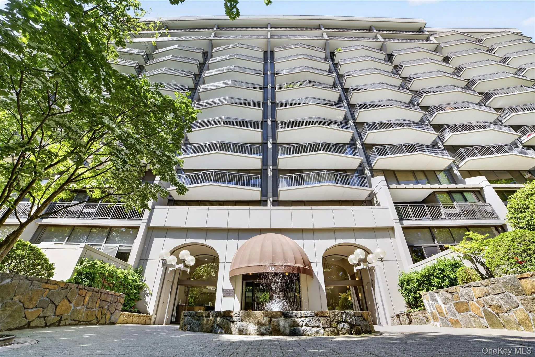 15 Stewart Place, White Plains, NY, 2 Bedrooms Bedrooms, 6 Rooms Rooms,2 BathroomsBathrooms,Residential,For Rent,Stewart,0,1002509 15 Stewart Place, White Plains, NY, 2 Bedrooms Bedrooms, 6 Rooms Rooms,2 BathroomsBathrooms,Residential,For Rent,Stewart,0,1002509