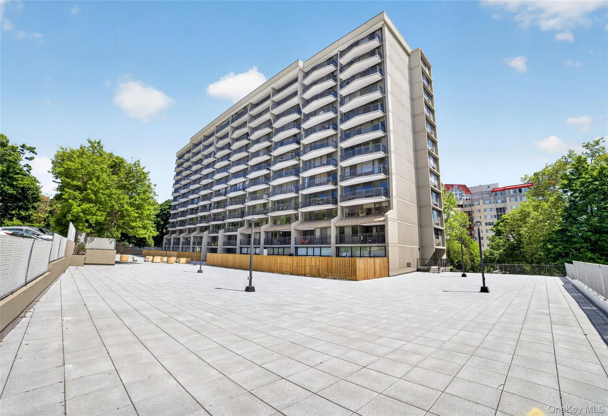15 Stewart Place, White Plains, NY, 2 Bedrooms Bedrooms, 6 Rooms Rooms,2 BathroomsBathrooms,Residential,For Rent,Stewart,0,1002509 15 Stewart Place, White Plains, NY, 2 Bedrooms Bedrooms, 6 Rooms Rooms,2 BathroomsBathrooms,Residential,For Rent,Stewart,0,1002509