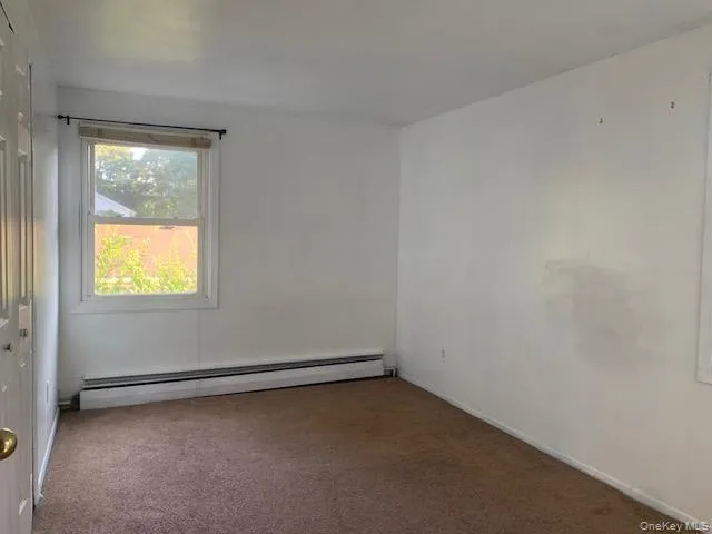 17 Skylark Lane, Brookhaven, NY, 4 Bedrooms Bedrooms, 9 Rooms Rooms,2 BathroomsBathrooms,Residential Lease,For Rent,Skylark,0,1002514 17 Skylark Lane, Brookhaven, NY, 4 Bedrooms Bedrooms, 9 Rooms Rooms,2 BathroomsBathrooms,Residential Lease,For Rent,Skylark,0,1002514