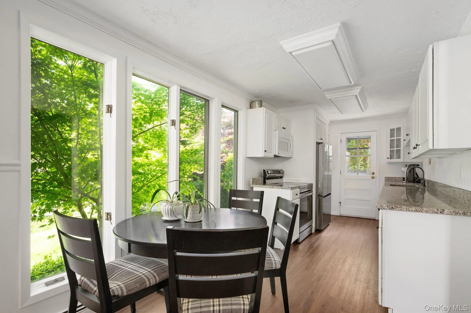 88 Tulipwood Drive, Smithtown, NY, 4 Bedrooms Bedrooms, 9 Rooms Rooms,2 BathroomsBathrooms,Residential,For Rent,Tulipwood,0,1002516 88 Tulipwood Drive, Smithtown, NY, 4 Bedrooms Bedrooms, 9 Rooms Rooms,2 BathroomsBathrooms,Residential,For Rent,Tulipwood,0,1002516