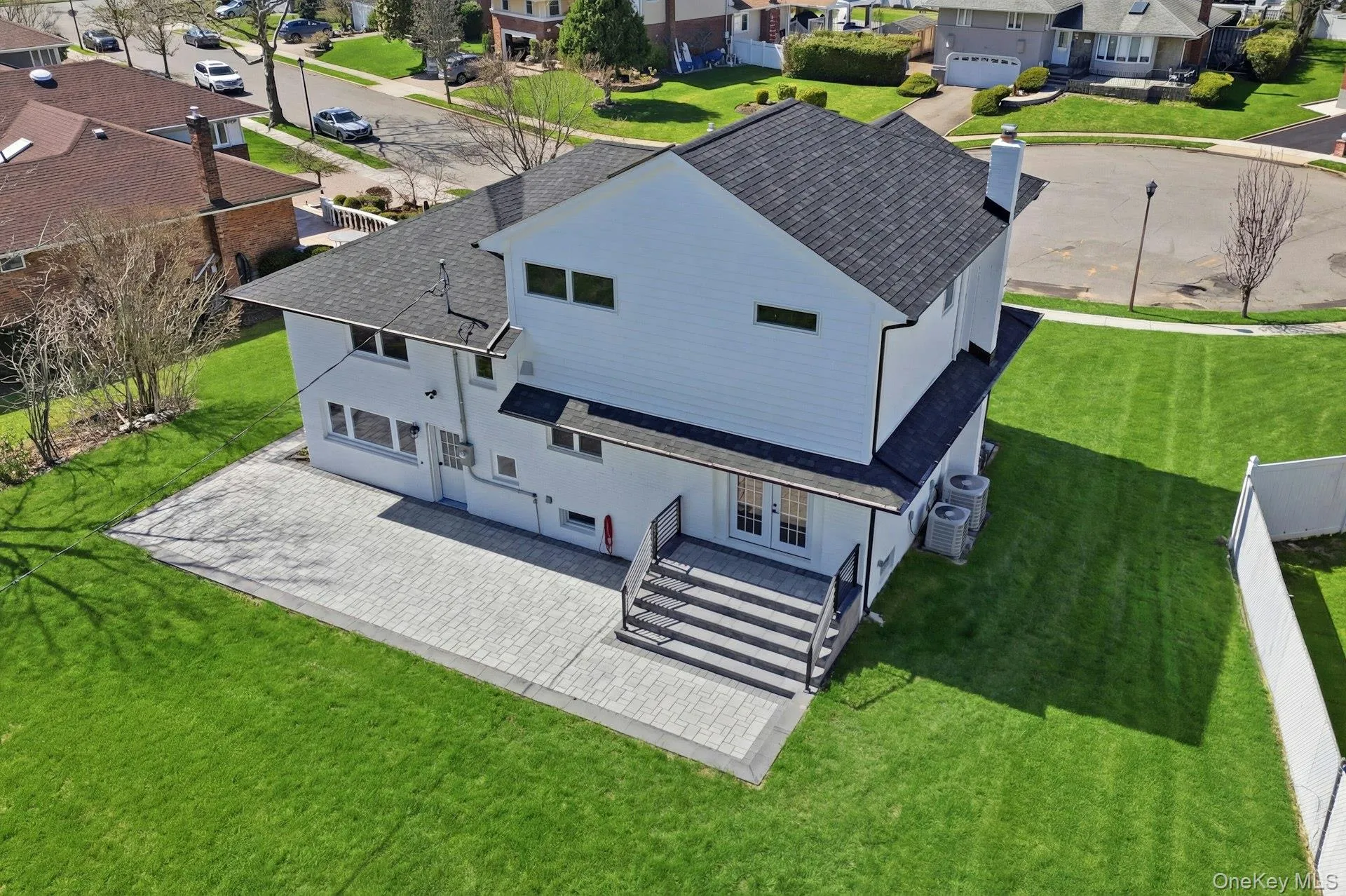 2040 Wellington Court, Hempstead, NY, 4 Bedrooms Bedrooms, 9 Rooms Rooms,3 BathroomsBathrooms,Residential Sale,For Rent,Wellington,0,1002517 2040 Wellington Court, Hempstead, NY, 4 Bedrooms Bedrooms, 9 Rooms Rooms,3 BathroomsBathrooms,Residential Sale,For Rent,Wellington,0,1002517