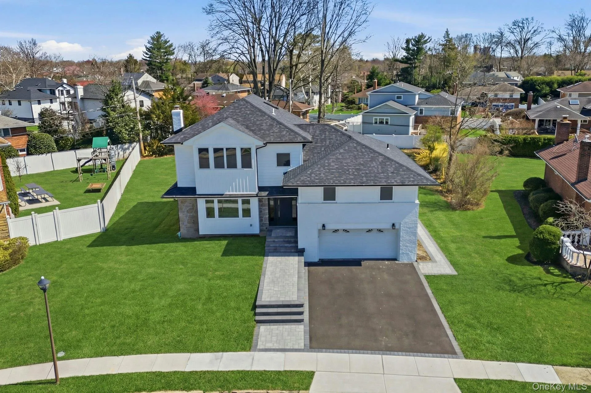 2040 Wellington Court, Hempstead, NY, 4 Bedrooms Bedrooms, 9 Rooms Rooms,3 BathroomsBathrooms,Residential Sale,For Rent,Wellington,0,1002517 2040 Wellington Court, Hempstead, NY, 4 Bedrooms Bedrooms, 9 Rooms Rooms,3 BathroomsBathrooms,Residential Sale,For Rent,Wellington,0,1002517