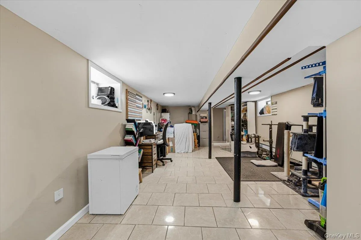 21825 104th Avenue, New York, NY, 3 Bedrooms Bedrooms, 7 Rooms Rooms,2 BathroomsBathrooms,Residential,For Rent,104th,0,1002525 21825 104th Avenue, New York, NY, 3 Bedrooms Bedrooms, 7 Rooms Rooms,2 BathroomsBathrooms,Residential,For Rent,104th,0,1002525