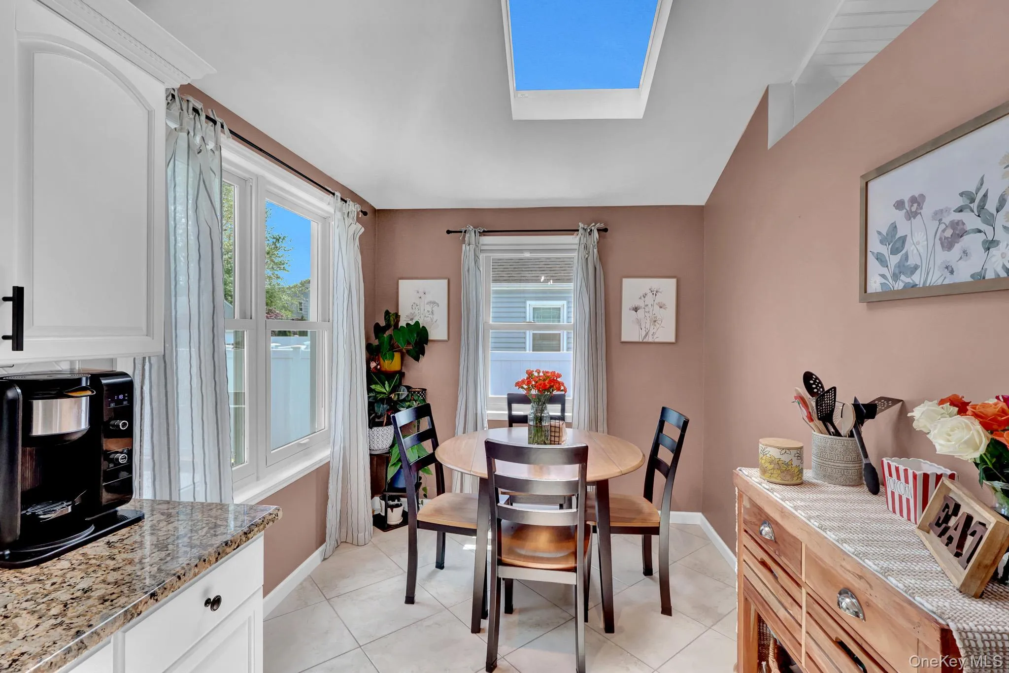 31 Locust Avenue, Babylon, NY, 4 Bedrooms Bedrooms, 7 Rooms Rooms,2 BathroomsBathrooms,Residential,For Rent,Locust,0,1002526 31 Locust Avenue, Babylon, NY, 4 Bedrooms Bedrooms, 7 Rooms Rooms,2 BathroomsBathrooms,Residential,For Rent,Locust,0,1002526