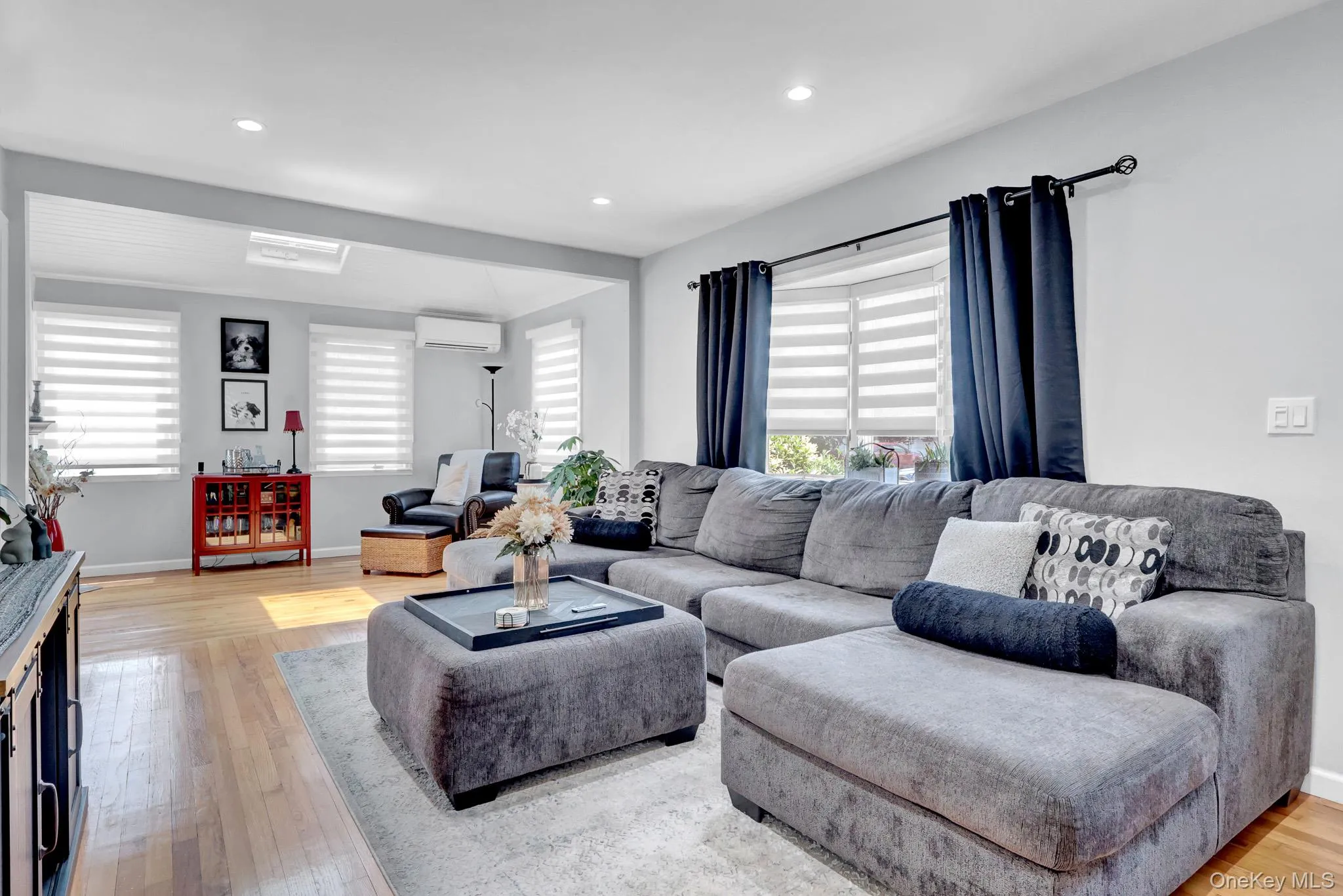 31 Locust Avenue, Babylon, NY, 4 Bedrooms Bedrooms, 7 Rooms Rooms,2 BathroomsBathrooms,Residential,For Rent,Locust,0,1002526 31 Locust Avenue, Babylon, NY, 4 Bedrooms Bedrooms, 7 Rooms Rooms,2 BathroomsBathrooms,Residential,For Rent,Locust,0,1002526