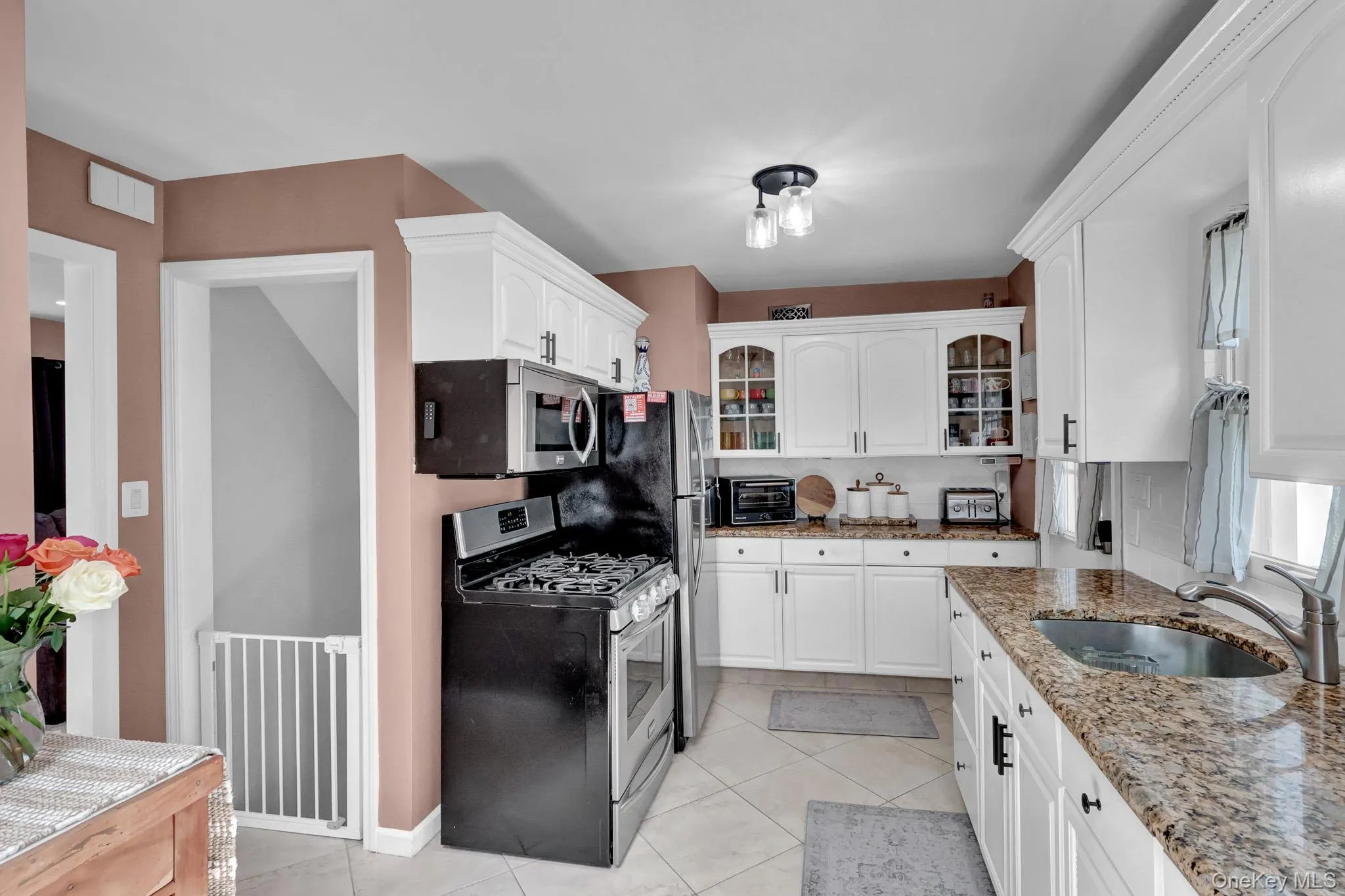 31 Locust Avenue, Babylon, NY, 4 Bedrooms Bedrooms, 7 Rooms Rooms,2 BathroomsBathrooms,Residential,For Rent,Locust,0,1002526 31 Locust Avenue, Babylon, NY, 4 Bedrooms Bedrooms, 7 Rooms Rooms,2 BathroomsBathrooms,Residential,For Rent,Locust,0,1002526