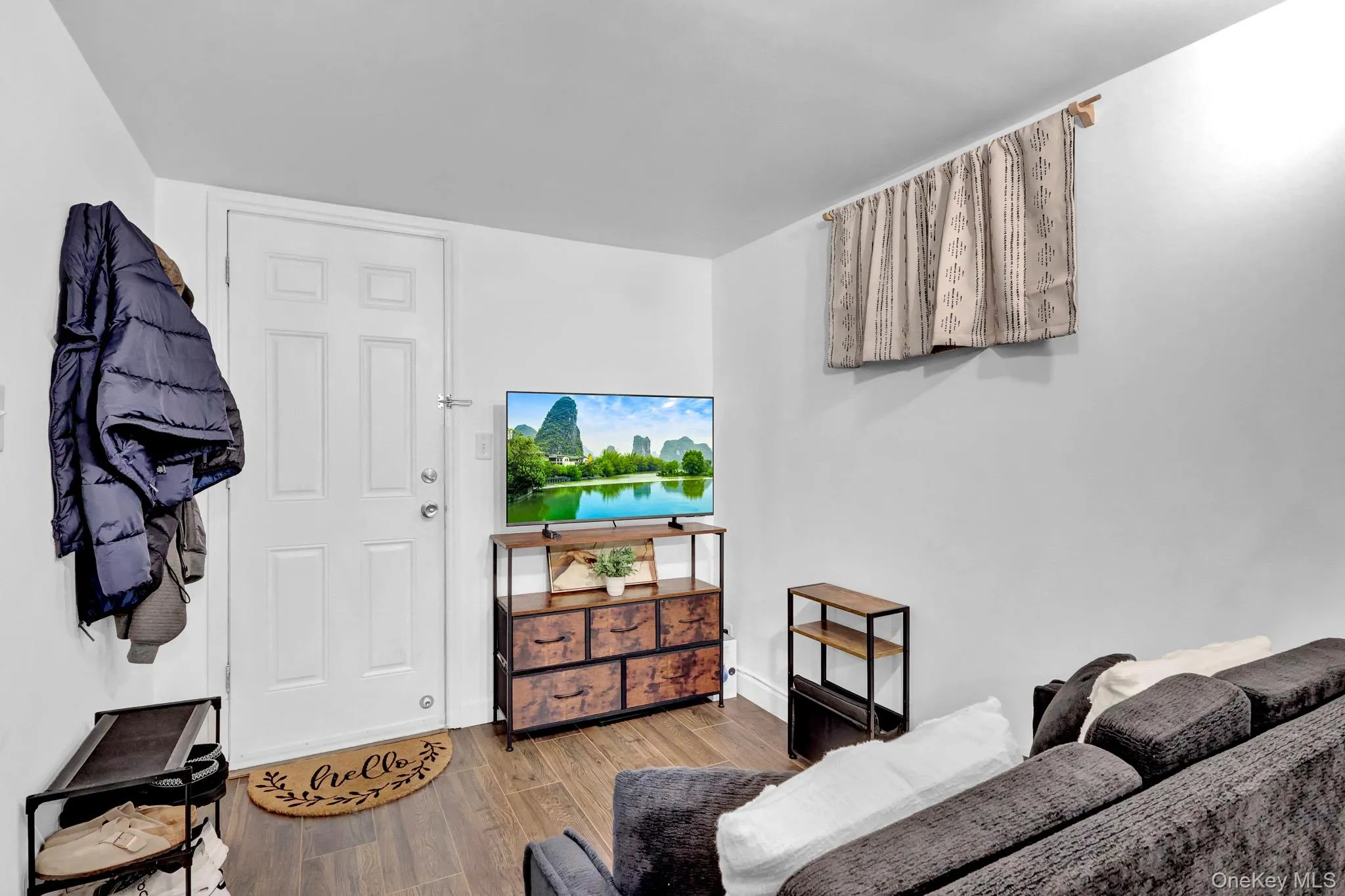 31 Locust Avenue, Babylon, NY, 4 Bedrooms Bedrooms, 7 Rooms Rooms,2 BathroomsBathrooms,Residential,For Rent,Locust,0,1002526 31 Locust Avenue, Babylon, NY, 4 Bedrooms Bedrooms, 7 Rooms Rooms,2 BathroomsBathrooms,Residential,For Rent,Locust,0,1002526