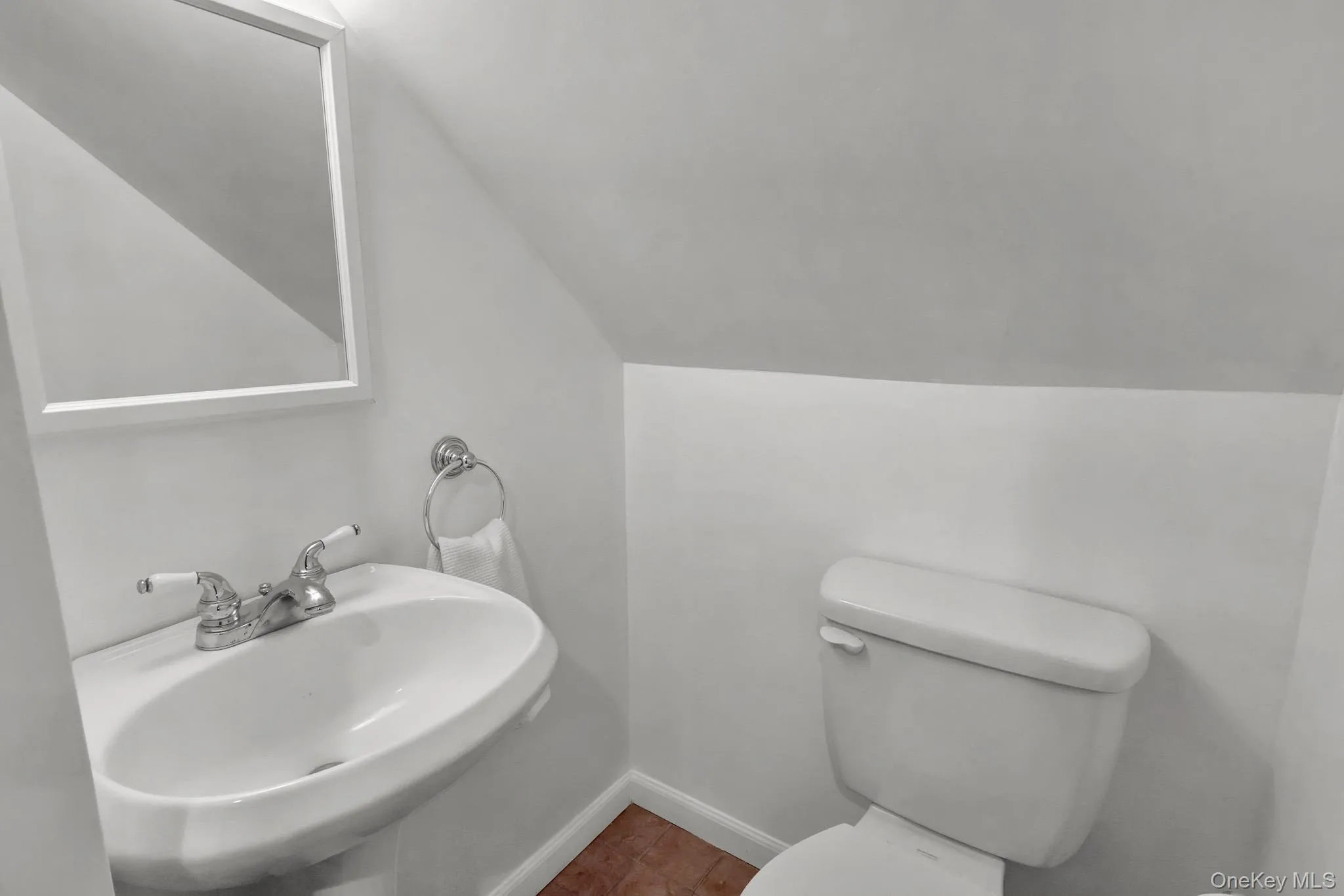 31 Locust Avenue, Babylon, NY, 4 Bedrooms Bedrooms, 7 Rooms Rooms,2 BathroomsBathrooms,Residential,For Rent,Locust,0,1002526 31 Locust Avenue, Babylon, NY, 4 Bedrooms Bedrooms, 7 Rooms Rooms,2 BathroomsBathrooms,Residential,For Rent,Locust,0,1002526