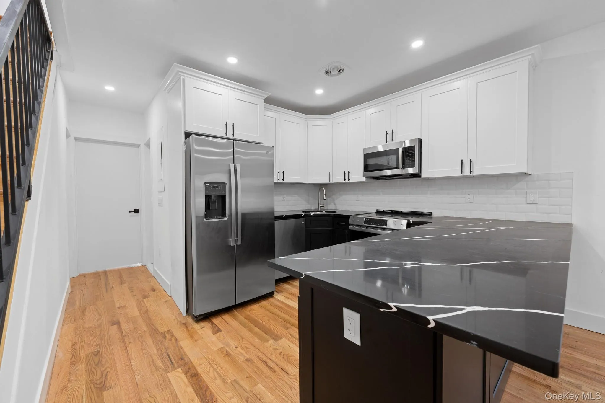 132-05 109th Avenue, New York, NY, 3 Bedrooms Bedrooms, 15 Rooms Rooms,3 BathroomsBathrooms,Residential,For Rent,109th,0,1002527 132-05 109th Avenue, New York, NY, 3 Bedrooms Bedrooms, 15 Rooms Rooms,3 BathroomsBathrooms,Residential,For Rent,109th,0,1002527
