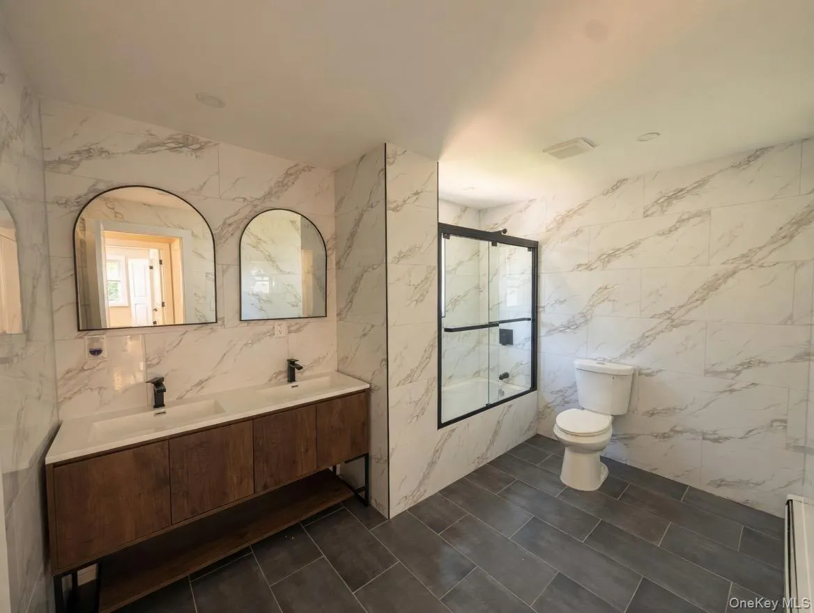 119-48 190th Street, New York, NY, 7 Bedrooms Bedrooms, 15 Rooms Rooms,3 BathroomsBathrooms,Residential,For Rent,190th,0,1002531 119-48 190th Street, New York, NY, 7 Bedrooms Bedrooms, 15 Rooms Rooms,3 BathroomsBathrooms,Residential,For Rent,190th,0,1002531