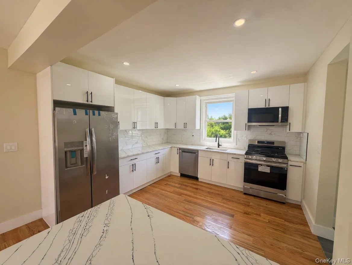119-48 190th Street, New York, NY, 7 Bedrooms Bedrooms, 15 Rooms Rooms,3 BathroomsBathrooms,Residential,For Rent,190th,0,1002531 119-48 190th Street, New York, NY, 7 Bedrooms Bedrooms, 15 Rooms Rooms,3 BathroomsBathrooms,Residential,For Rent,190th,0,1002531