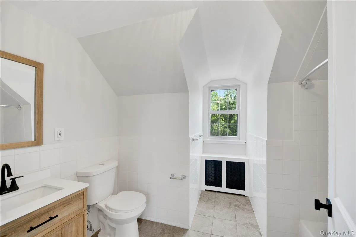 50 Forster Avenue, Mount Vernon, NY, 6 Bedrooms Bedrooms, 13 Rooms Rooms,3 BathroomsBathrooms,Residential Sale,For Rent,Forster,0,1002533 50 Forster Avenue, Mount Vernon, NY, 6 Bedrooms Bedrooms, 13 Rooms Rooms,3 BathroomsBathrooms,Residential Sale,For Rent,Forster,0,1002533