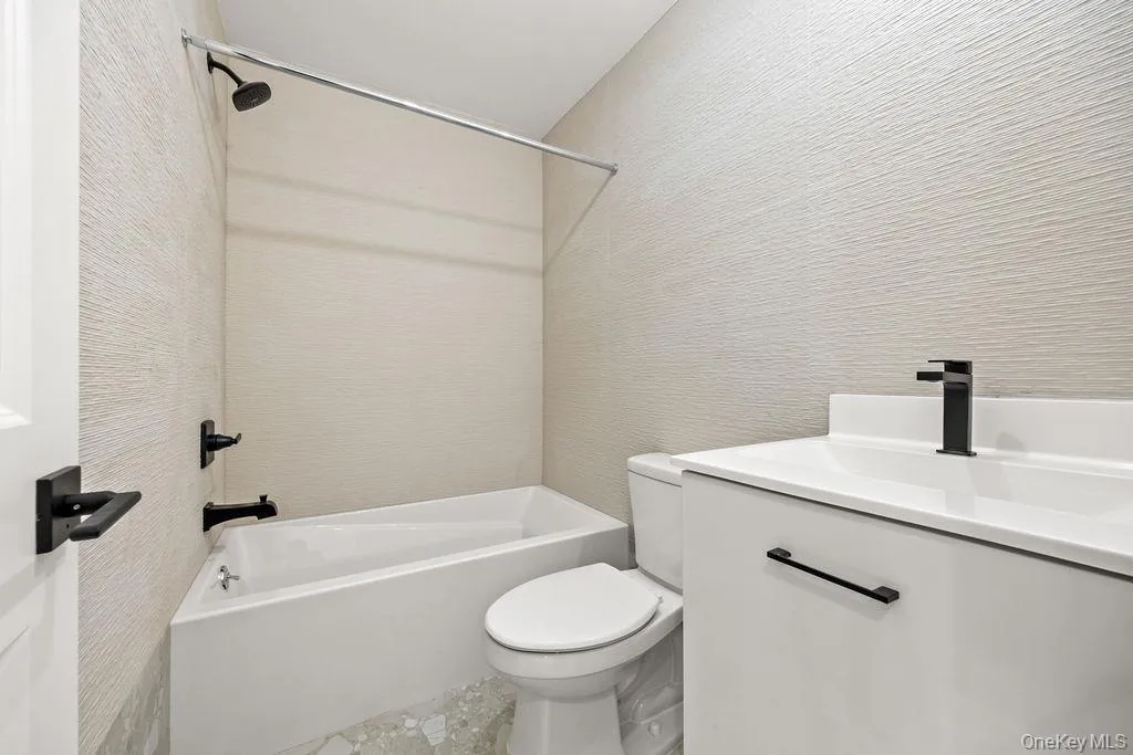 62 Blauvelt Road, Ramapo, NY, 5 Bedrooms Bedrooms, 12 Rooms Rooms,3 BathroomsBathrooms,Residential,For Rent,Blauvelt,0,1002534 62 Blauvelt Road, Ramapo, NY, 5 Bedrooms Bedrooms, 12 Rooms Rooms,3 BathroomsBathrooms,Residential,For Rent,Blauvelt,0,1002534