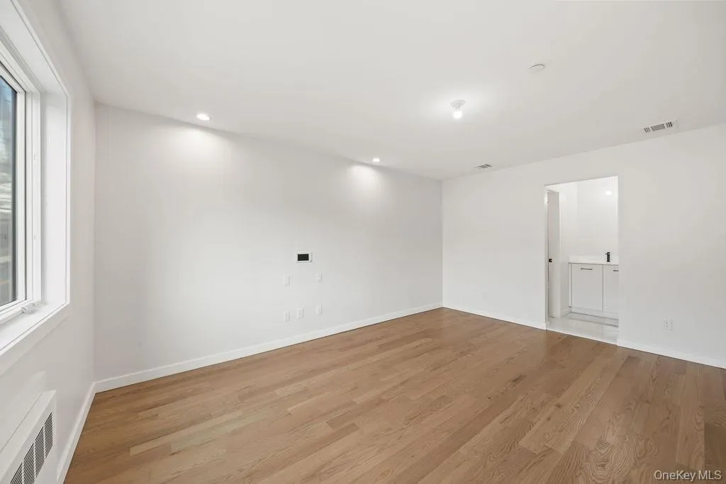62 Blauvelt Road, Ramapo, NY, 5 Bedrooms Bedrooms, 12 Rooms Rooms,3 BathroomsBathrooms,Residential,For Rent,Blauvelt,0,1002534 62 Blauvelt Road, Ramapo, NY, 5 Bedrooms Bedrooms, 12 Rooms Rooms,3 BathroomsBathrooms,Residential,For Rent,Blauvelt,0,1002534