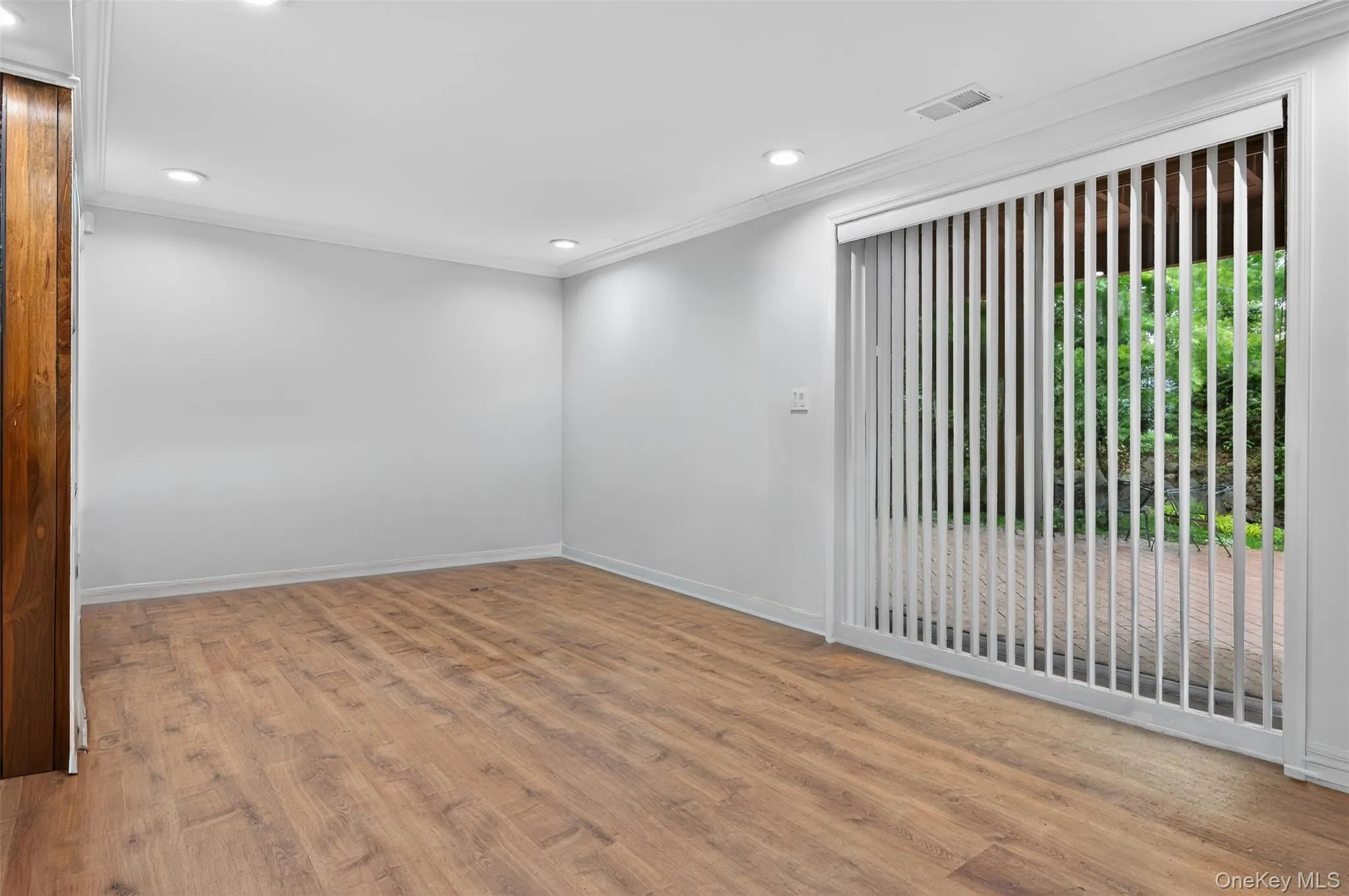 4 Brookdell Drive, Greenburgh, NY, 3 Bedrooms Bedrooms, 8 Rooms Rooms,2 BathroomsBathrooms,Residential,For Rent,Brookdell,0,1002540 4 Brookdell Drive, Greenburgh, NY, 3 Bedrooms Bedrooms, 8 Rooms Rooms,2 BathroomsBathrooms,Residential,For Rent,Brookdell,0,1002540