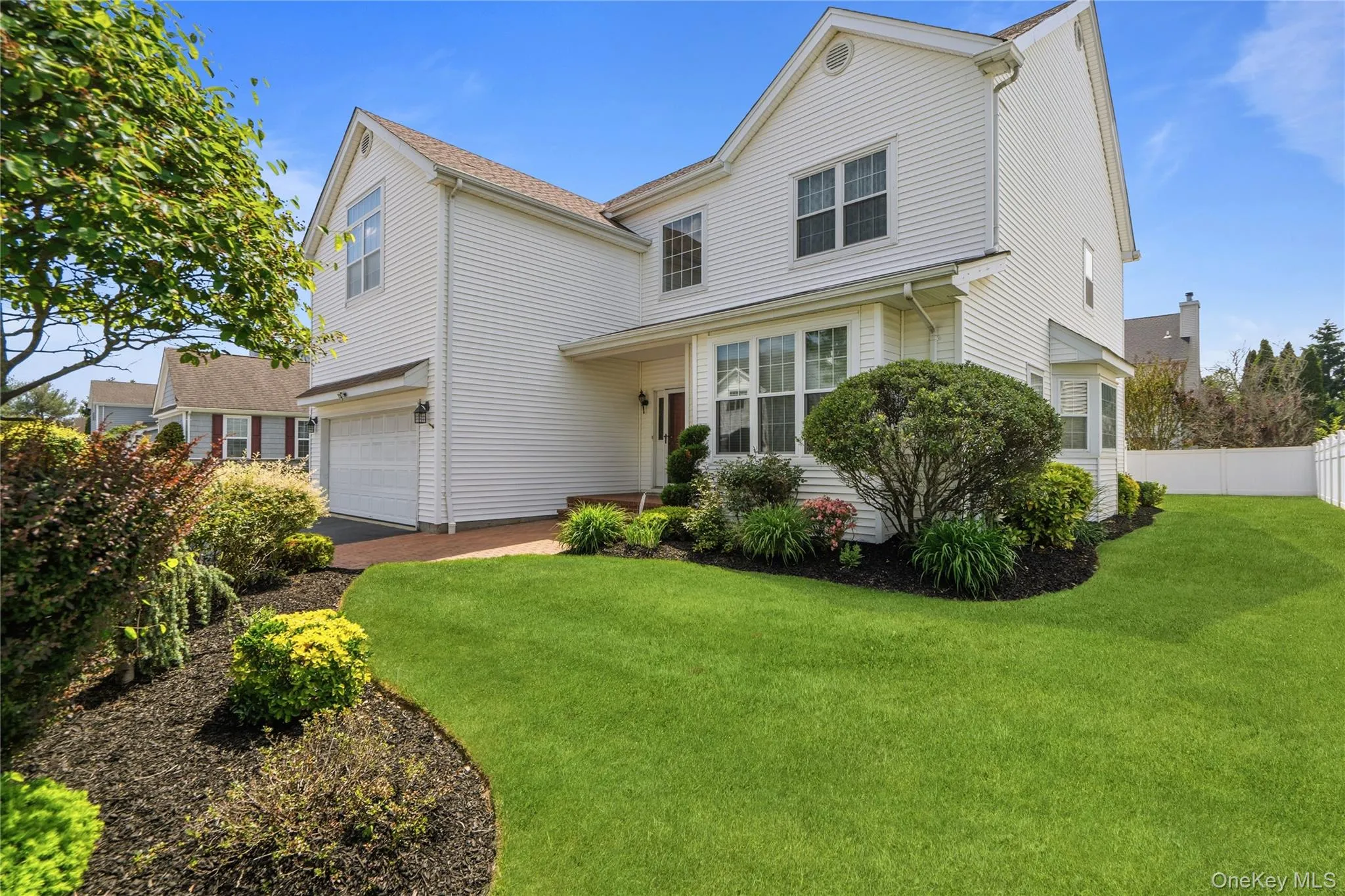 225 Barton Avenue, Huntington, NY, 4 Bedrooms Bedrooms, 9 Rooms Rooms,2 BathroomsBathrooms,Residential,For Rent,Barton,0,1002541 225 Barton Avenue, Huntington, NY, 4 Bedrooms Bedrooms, 9 Rooms Rooms,2 BathroomsBathrooms,Residential,For Rent,Barton,0,1002541