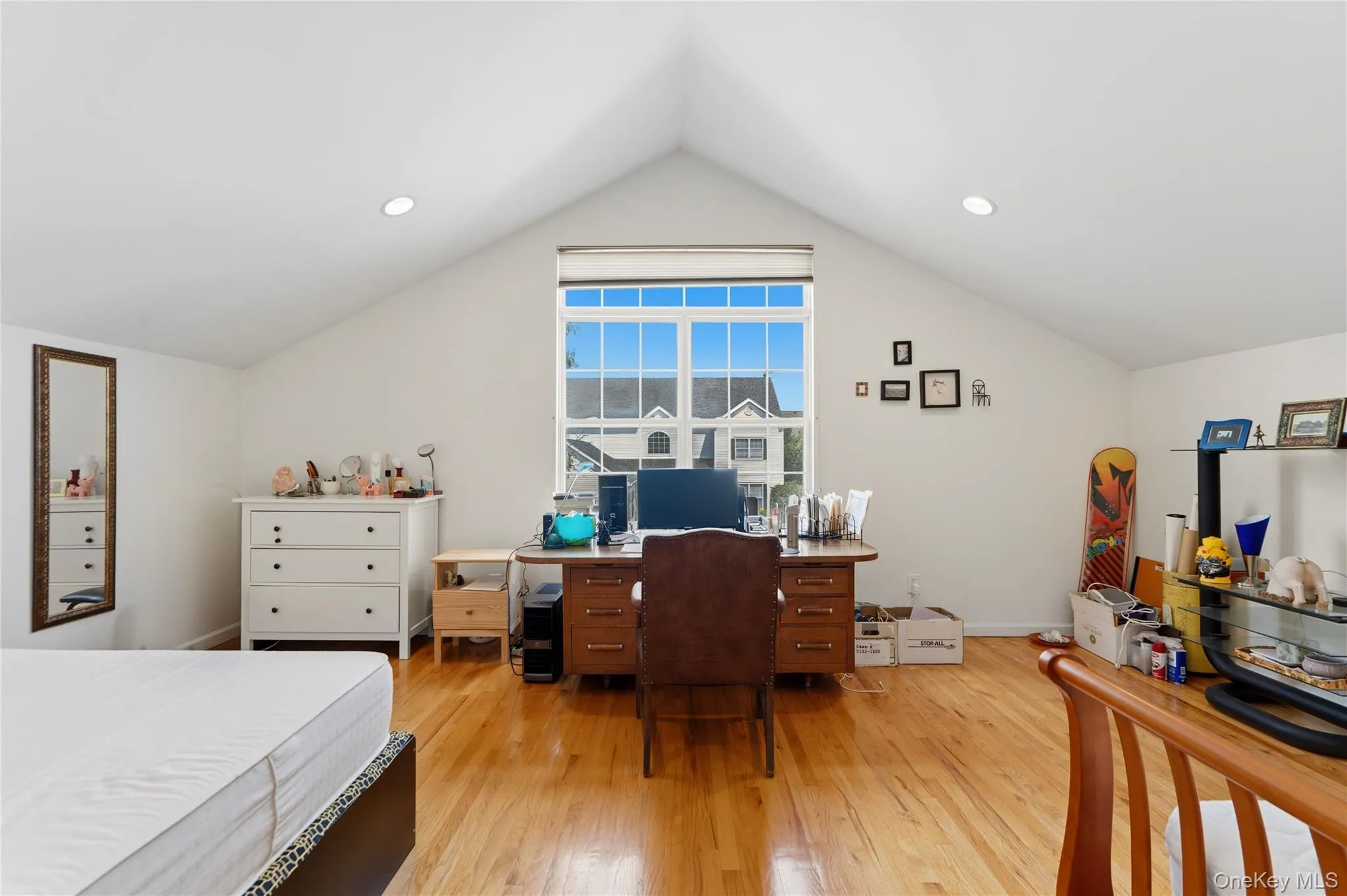 225 Barton Avenue, Huntington, NY, 4 Bedrooms Bedrooms, 9 Rooms Rooms,2 BathroomsBathrooms,Residential,For Rent,Barton,0,1002541 225 Barton Avenue, Huntington, NY, 4 Bedrooms Bedrooms, 9 Rooms Rooms,2 BathroomsBathrooms,Residential,For Rent,Barton,0,1002541