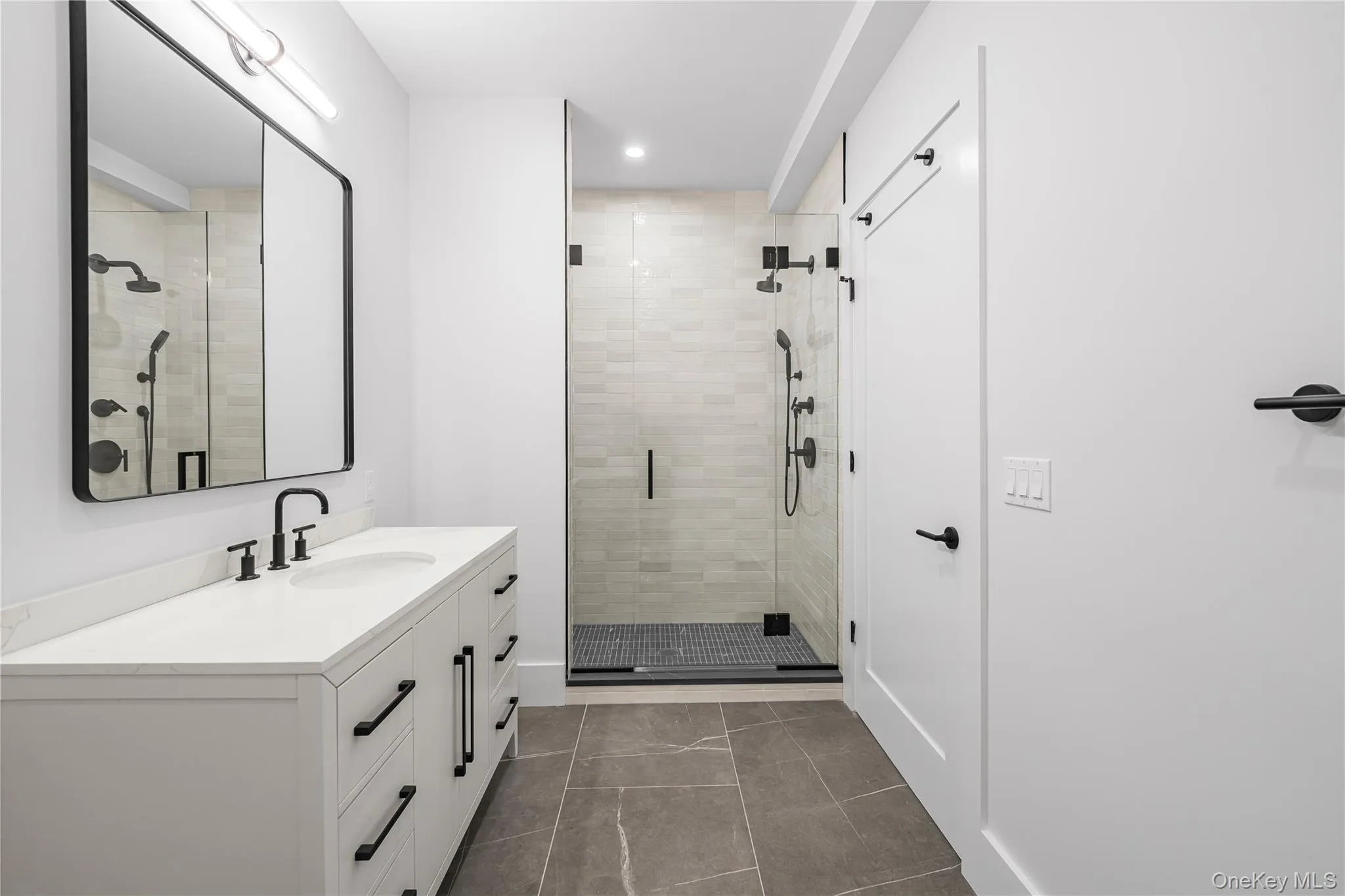 156 Palisade Street, Greenburgh, NY, 2 Bedrooms Bedrooms, 5 Rooms Rooms,2 BathroomsBathrooms,Residential Lease,For Rent,Palisade,0,1002543 156 Palisade Street, Greenburgh, NY, 2 Bedrooms Bedrooms, 5 Rooms Rooms,2 BathroomsBathrooms,Residential Lease,For Rent,Palisade,0,1002543