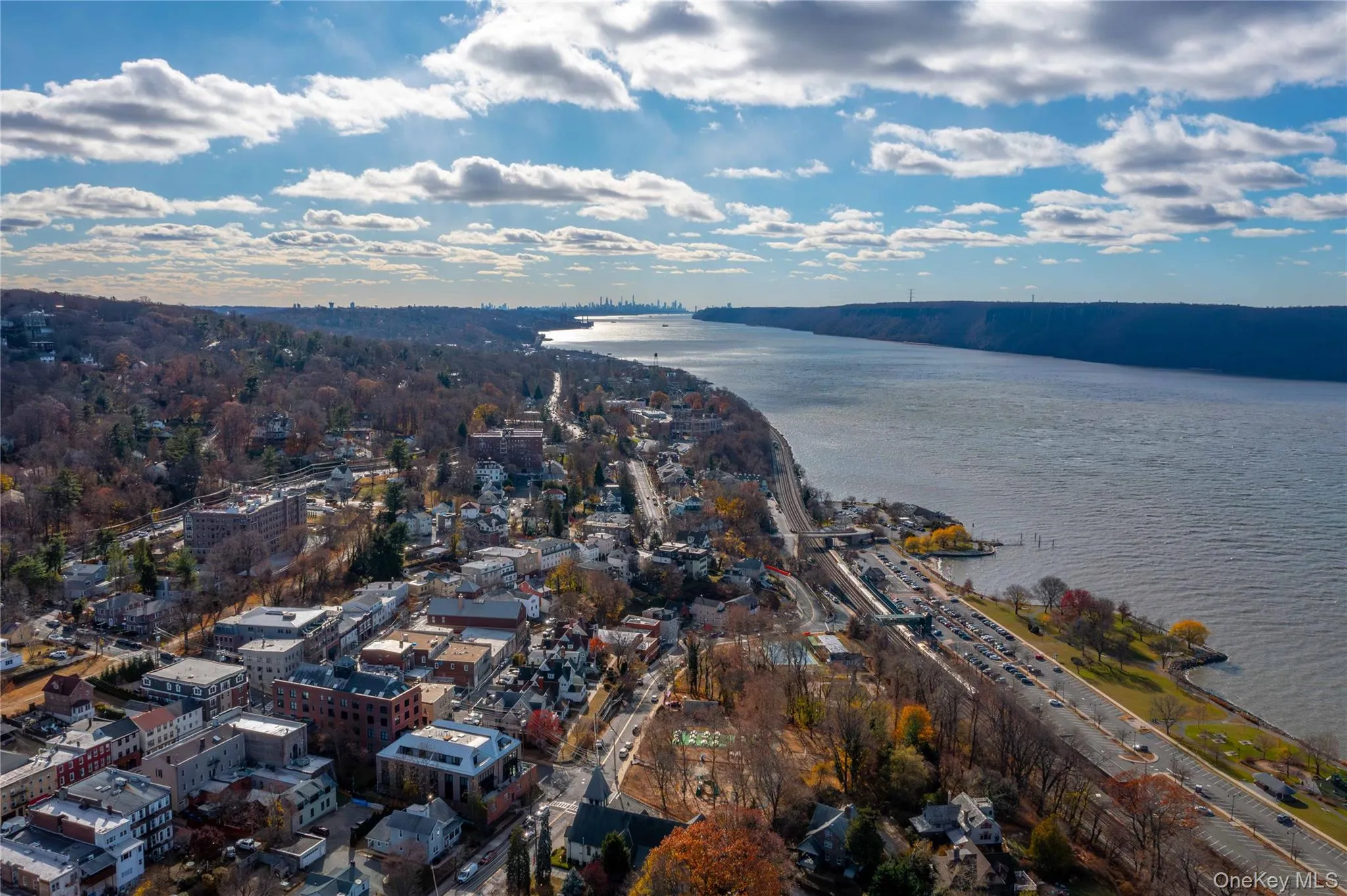 156 Palisade Street, Greenburgh, NY, 2 Bedrooms Bedrooms, 5 Rooms Rooms,2 BathroomsBathrooms,Residential Lease,For Rent,Palisade,0,1002543 156 Palisade Street, Greenburgh, NY, 2 Bedrooms Bedrooms, 5 Rooms Rooms,2 BathroomsBathrooms,Residential Lease,For Rent,Palisade,0,1002543