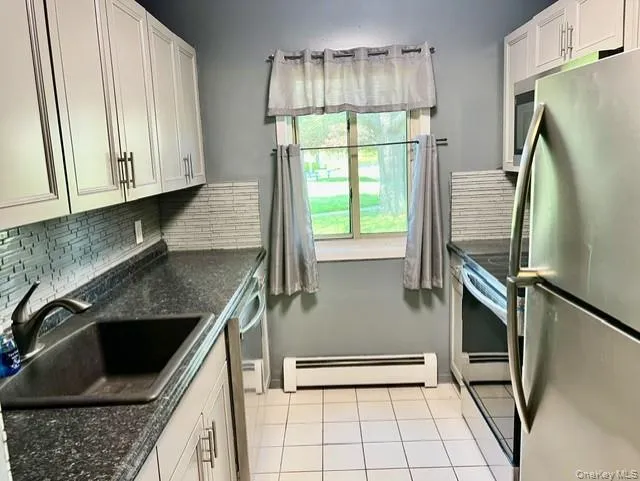 2439 Union Blvd. Apt 2A, Islip, NY, 1 Bedroom Bedrooms, 4 Rooms Rooms,1 BathroomBathrooms,Residential,For Rent,Union Blvd. Apt 2A,0,1002544 2439 Union Blvd. Apt 2A, Islip, NY, 1 Bedroom Bedrooms, 4 Rooms Rooms,1 BathroomBathrooms,Residential,For Rent,Union Blvd. Apt 2A,0,1002544