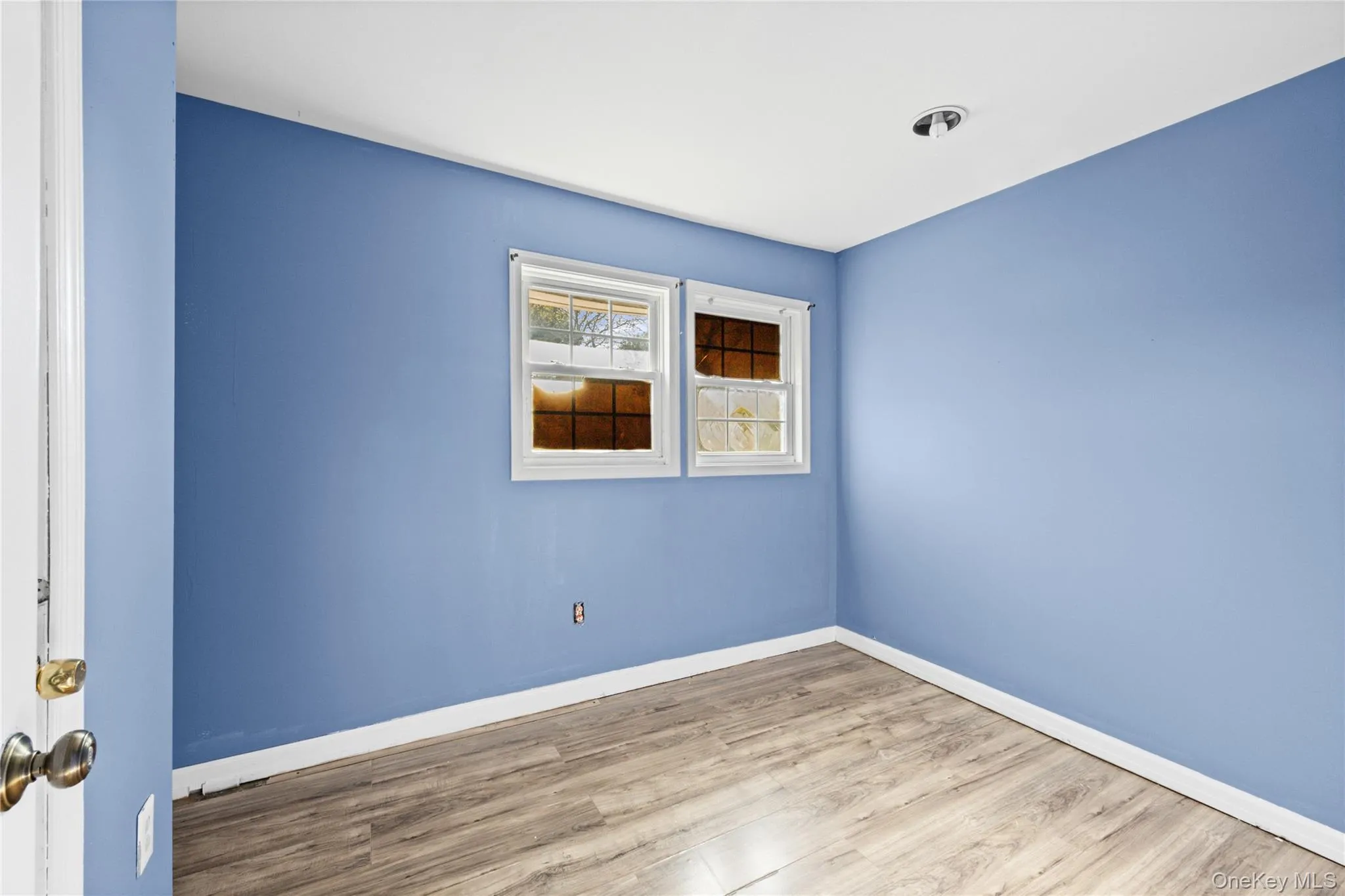 147 Branch Avenue, Islip, NY, 5 Bedrooms Bedrooms, 7 Rooms Rooms,2 BathroomsBathrooms,Residential,For Rent,Branch,0,1002548 147 Branch Avenue, Islip, NY, 5 Bedrooms Bedrooms, 7 Rooms Rooms,2 BathroomsBathrooms,Residential,For Rent,Branch,0,1002548