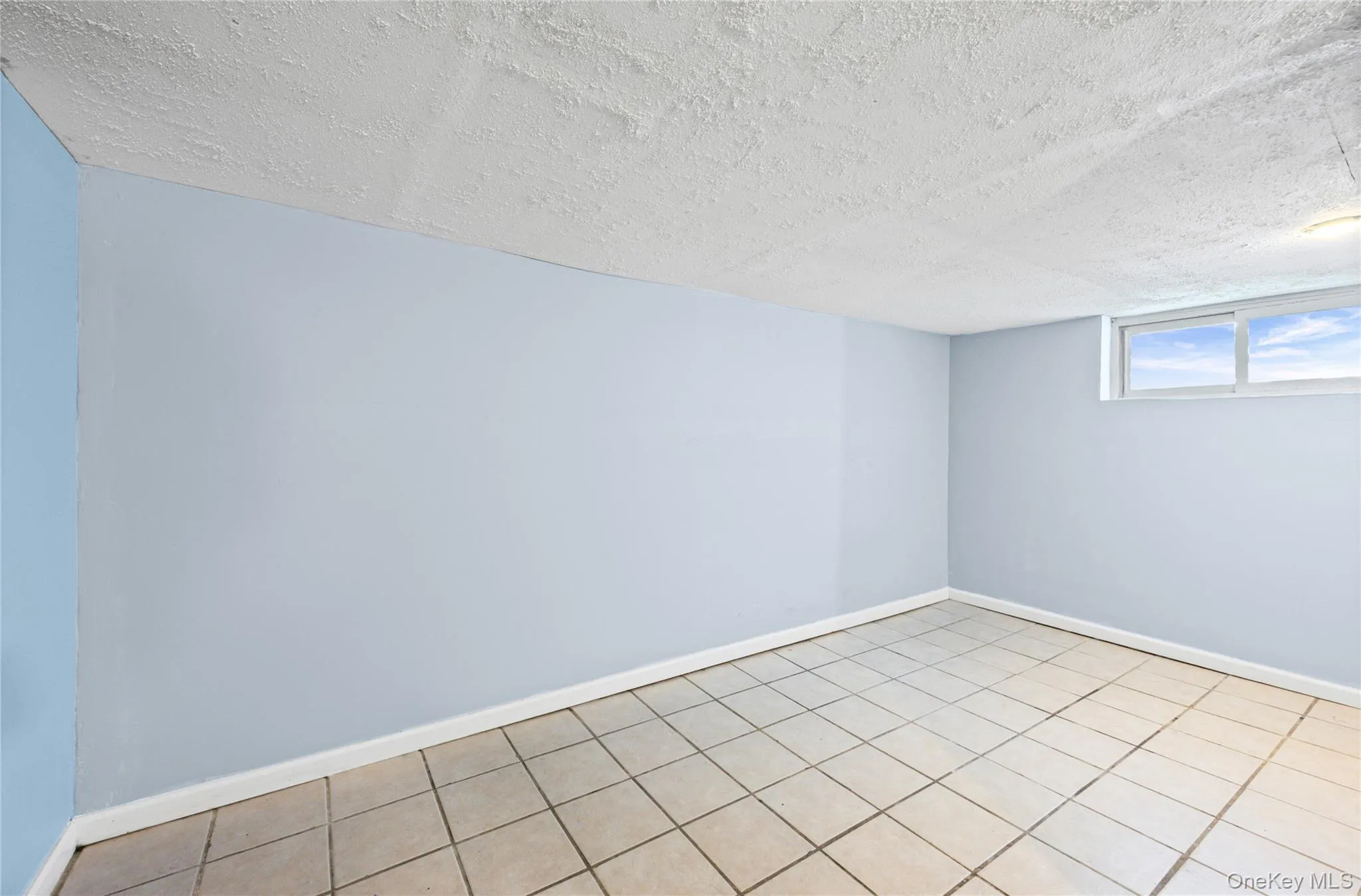 147 Branch Avenue, Islip, NY, 5 Bedrooms Bedrooms, 7 Rooms Rooms,2 BathroomsBathrooms,Residential,For Rent,Branch,0,1002548 147 Branch Avenue, Islip, NY, 5 Bedrooms Bedrooms, 7 Rooms Rooms,2 BathroomsBathrooms,Residential,For Rent,Branch,0,1002548