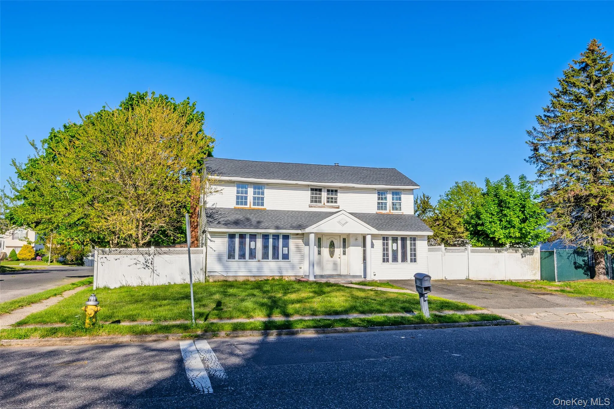 147 Branch Avenue, Islip, NY, 5 Bedrooms Bedrooms, 7 Rooms Rooms,2 BathroomsBathrooms,Residential,For Rent,Branch,0,1002548 147 Branch Avenue, Islip, NY, 5 Bedrooms Bedrooms, 7 Rooms Rooms,2 BathroomsBathrooms,Residential,For Rent,Branch,0,1002548