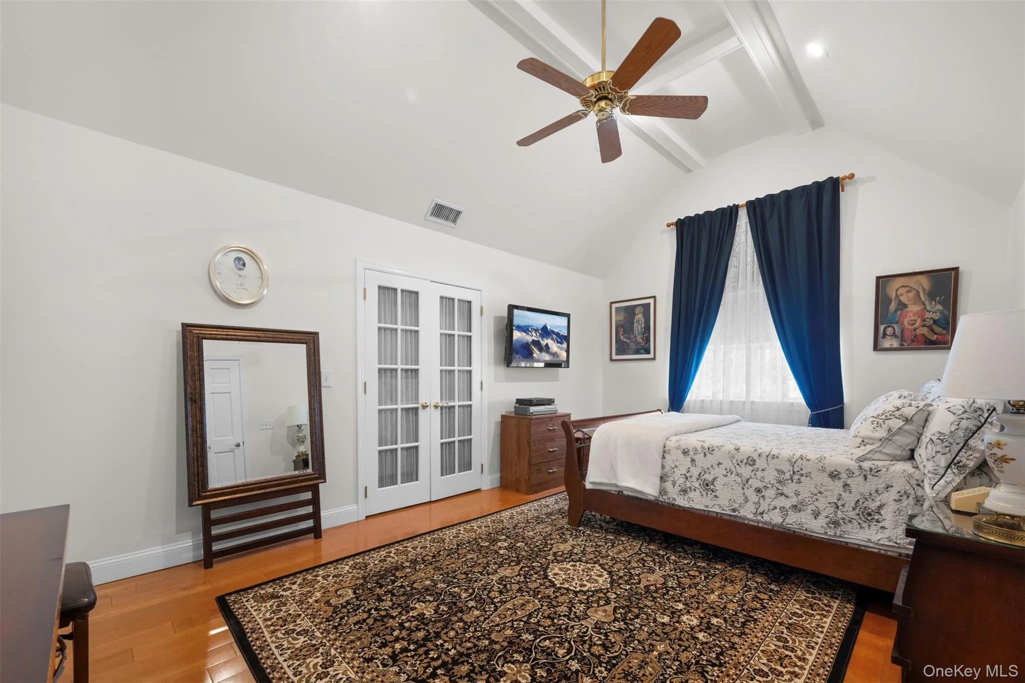 4 Vera Court, Brookhaven, NY, 5 Bedrooms Bedrooms, 8 Rooms Rooms,2 BathroomsBathrooms,Residential,For Rent,Vera,0,KEY1002550 4 Vera Court, Brookhaven, NY, 5 Bedrooms Bedrooms, 8 Rooms Rooms,2 BathroomsBathrooms,Residential,For Rent,Vera,0,KEY1002550