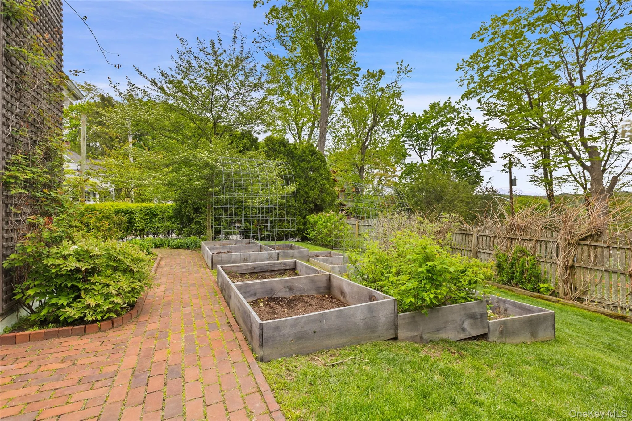 42 Mountain Avenue, Mount Kisco, NY, 6 Bedrooms Bedrooms, 8 Rooms Rooms,2 BathroomsBathrooms,Residential,For Rent,Mountain,0,1002554 42 Mountain Avenue, Mount Kisco, NY, 6 Bedrooms Bedrooms, 8 Rooms Rooms,2 BathroomsBathrooms,Residential,For Rent,Mountain,0,1002554