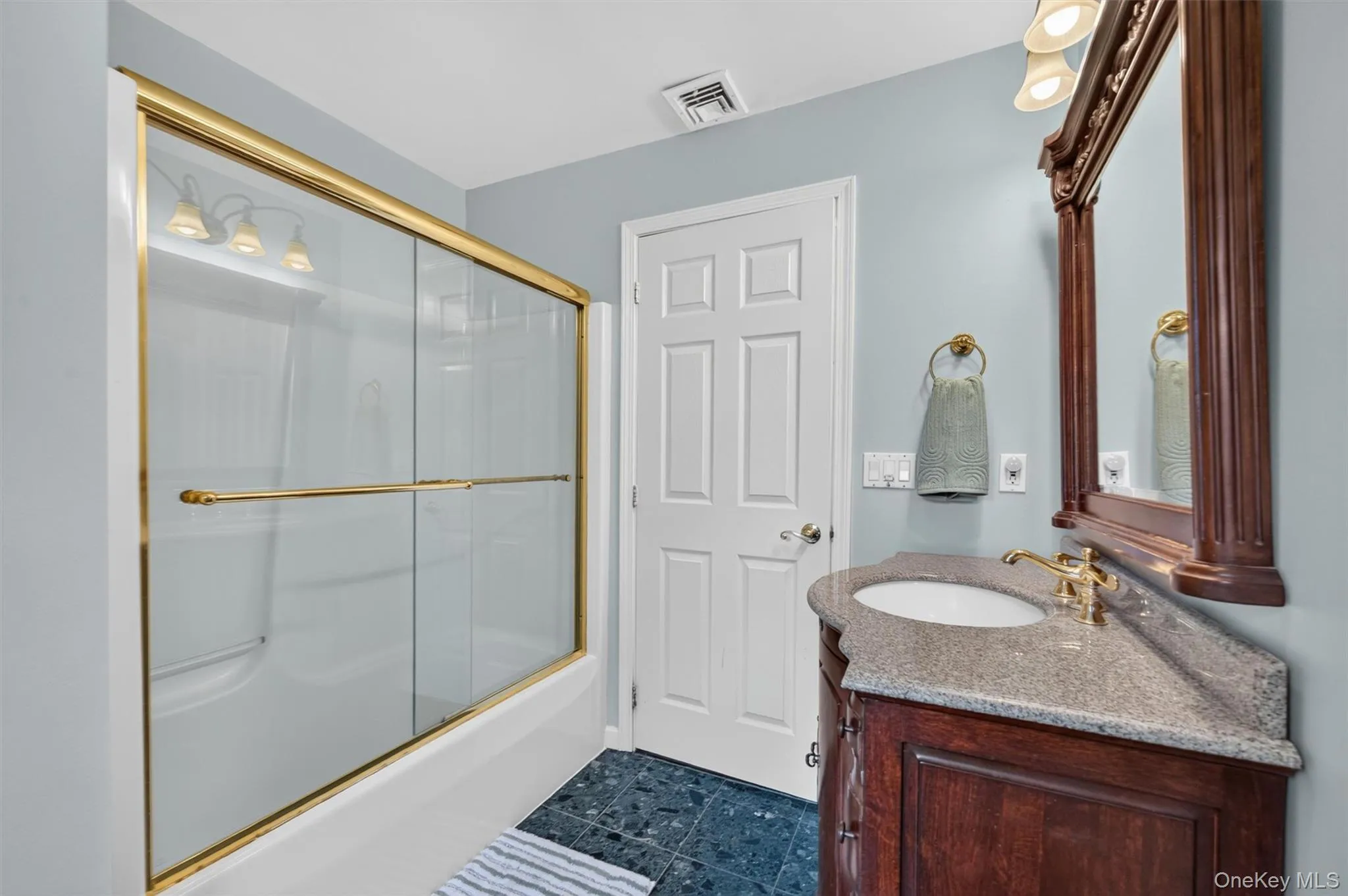 22 Indian Wells Road, Southeast, NY, 4 Bedrooms Bedrooms, 9 Rooms Rooms,2 BathroomsBathrooms,Residential,For Rent,Indian Wells,0,KEY1002558 22 Indian Wells Road, Southeast, NY, 4 Bedrooms Bedrooms, 9 Rooms Rooms,2 BathroomsBathrooms,Residential,For Rent,Indian Wells,0,KEY1002558