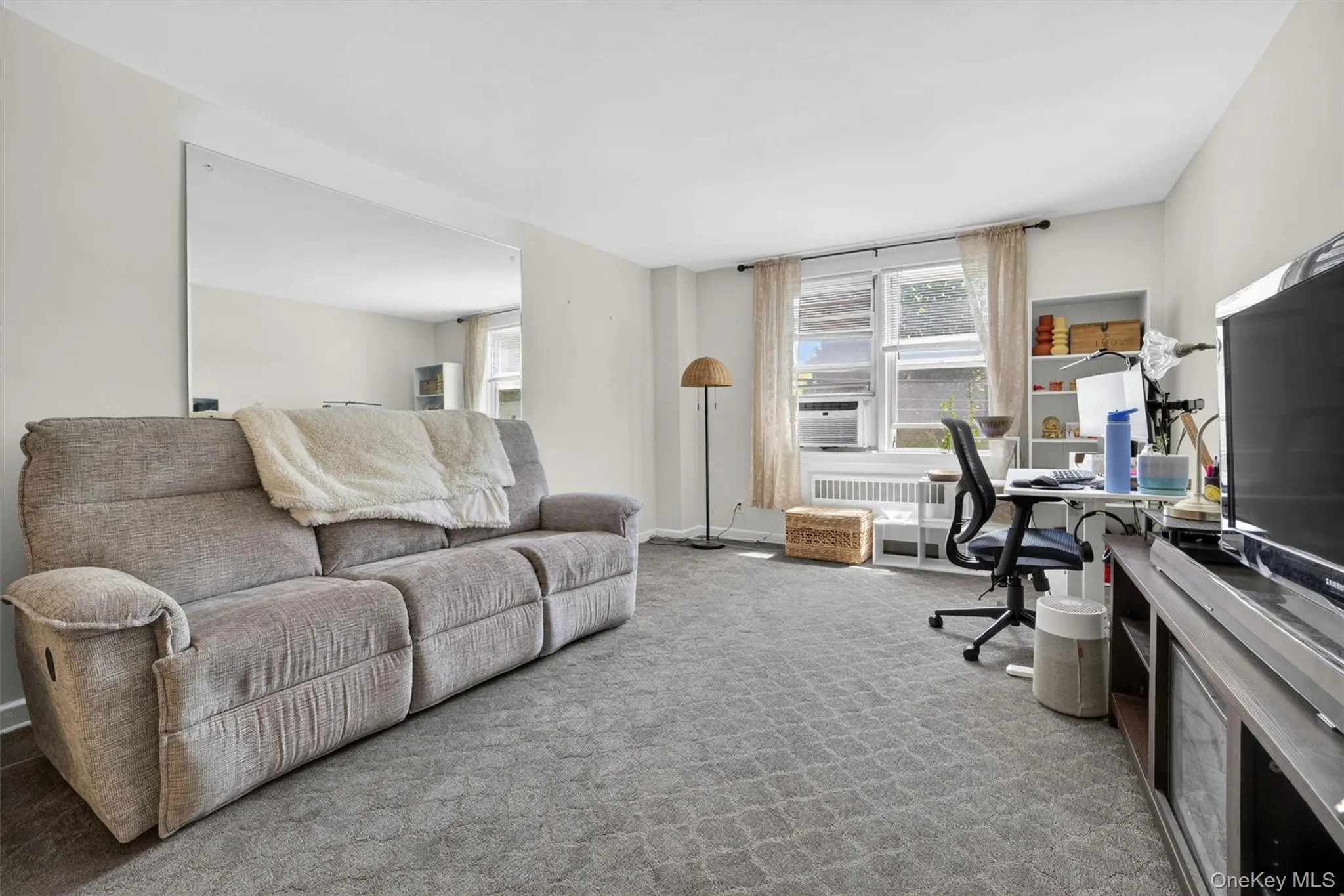 485 Bronx River Road, Yonkers, NY, 2 Bedrooms Bedrooms, 5 Rooms Rooms,1 BathroomBathrooms,Residential,For Rent,Bronx River,0,1002566 485 Bronx River Road, Yonkers, NY, 2 Bedrooms Bedrooms, 5 Rooms Rooms,1 BathroomBathrooms,Residential,For Rent,Bronx River,0,1002566